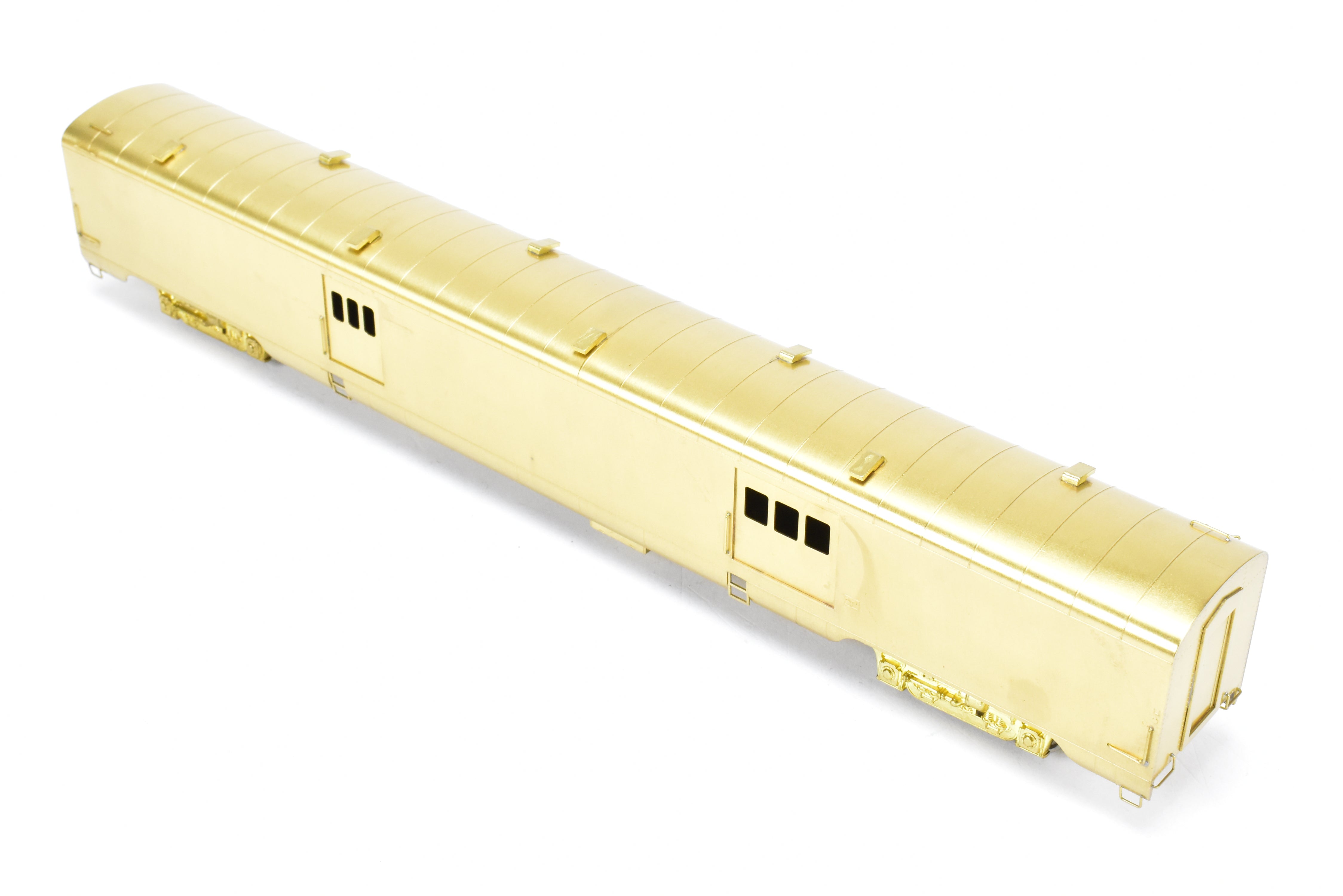 HO Brass Oriental Limited #400 Water Baggage Car with Skirts for North Coast Limited