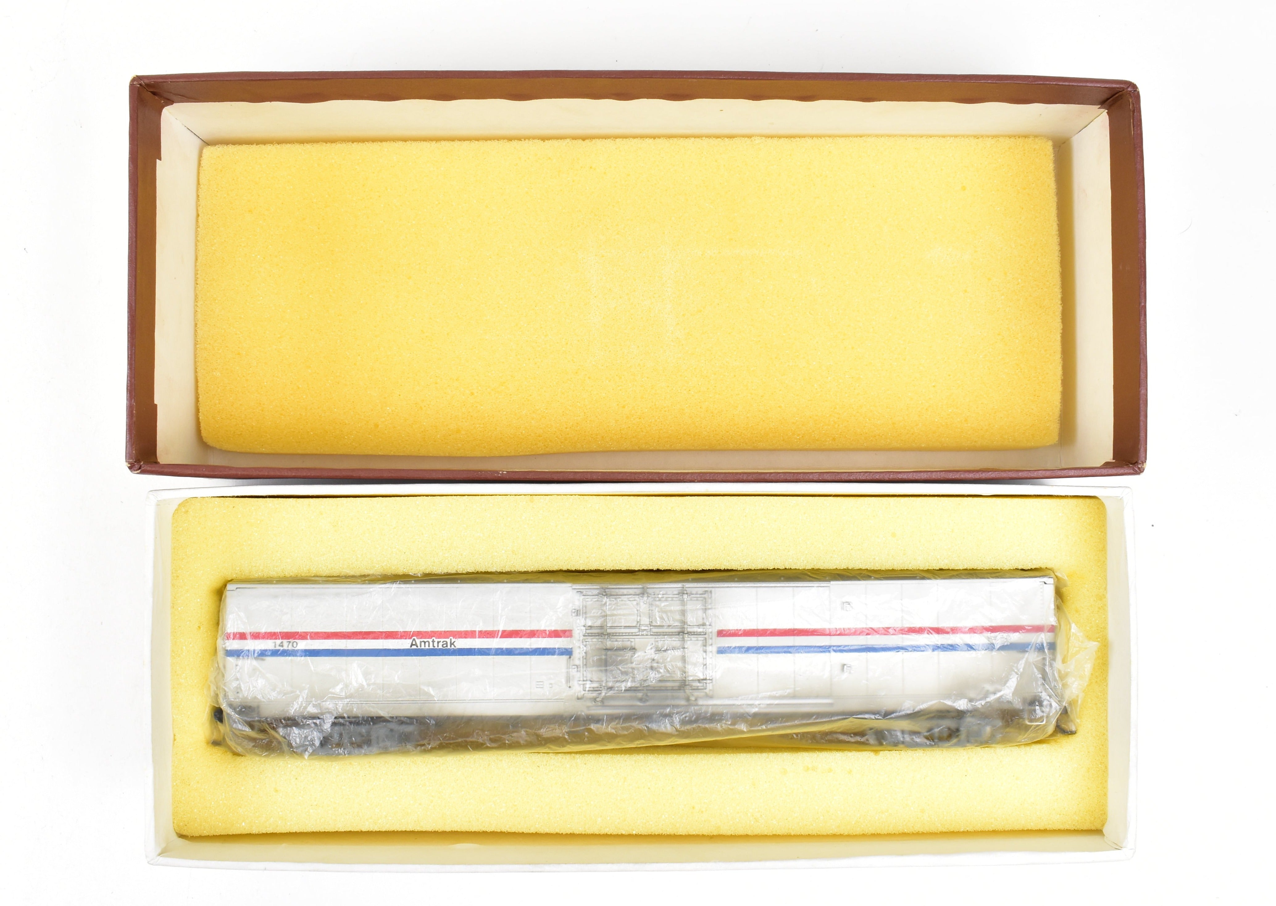 Custom Painted & Weathered HO Brass Metro Models Amtrak #1470 Merchandise Handling Car