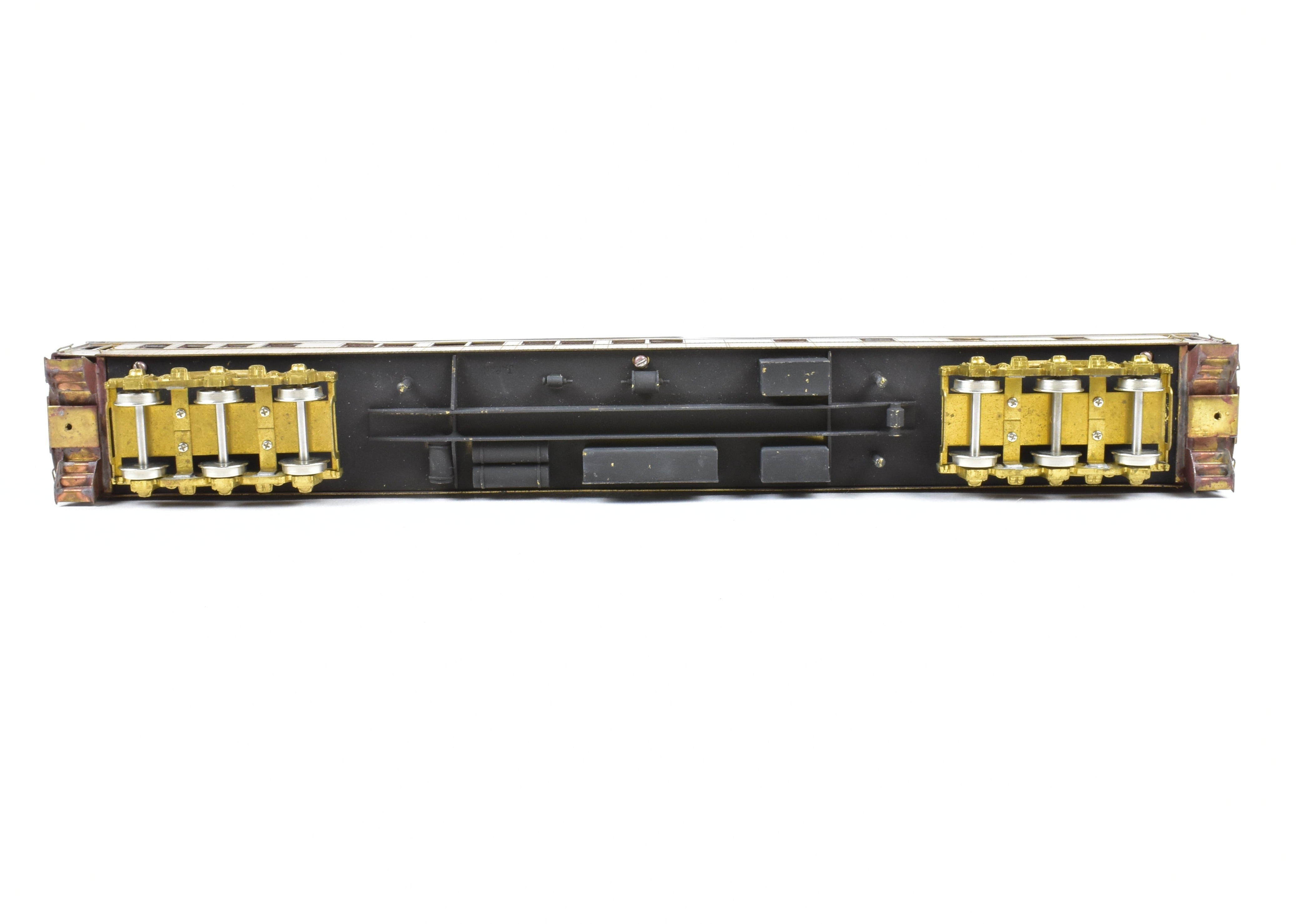 HO Scale Brass Lambert Pullman Heavyweight 8-1-2 Sleeping Car with Trucks for Various Road Models