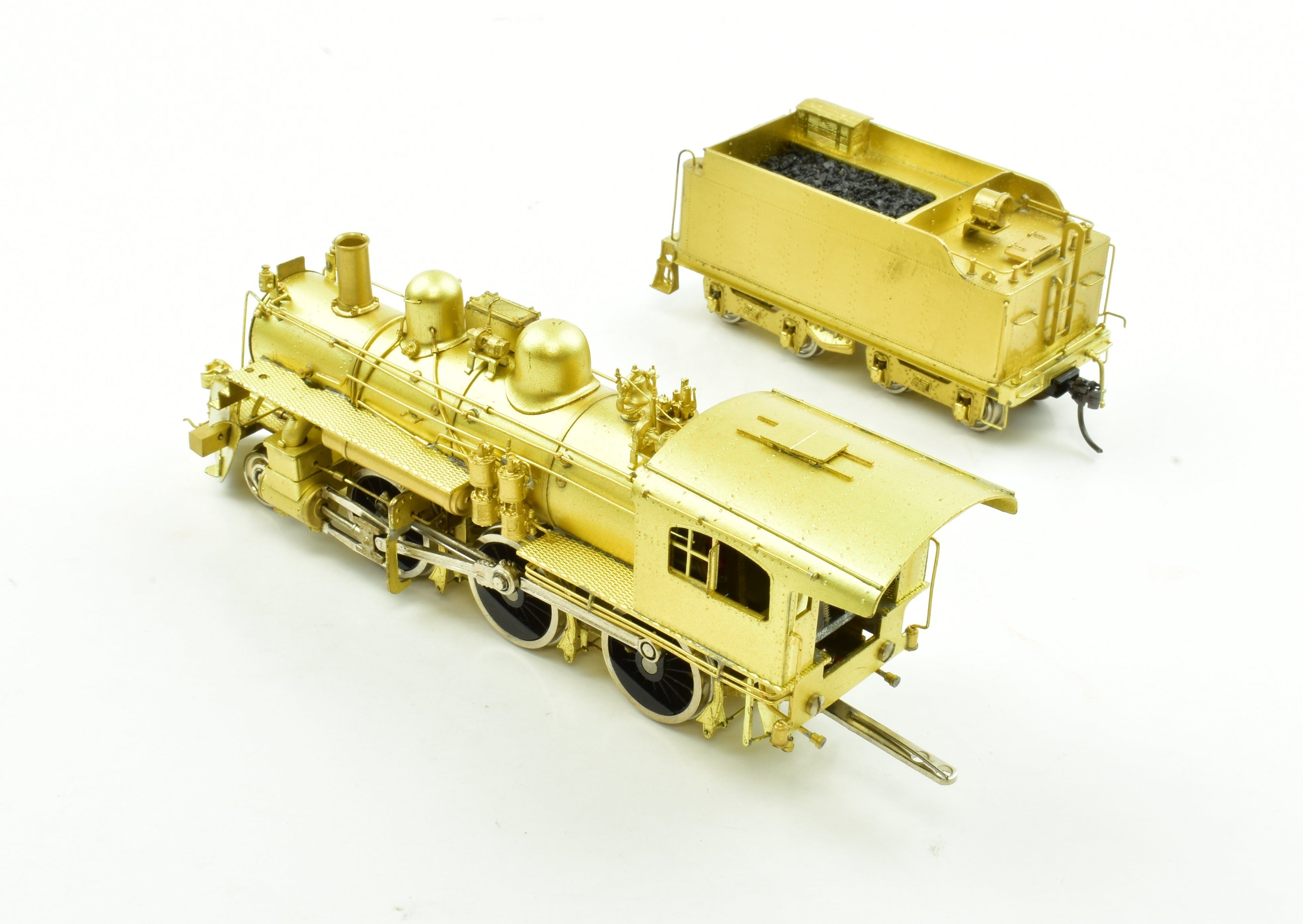 HO Brass Pacific Fast Mail Samhongsa B&M Boston & Maine B-15 2-6-0 with Snow Plow