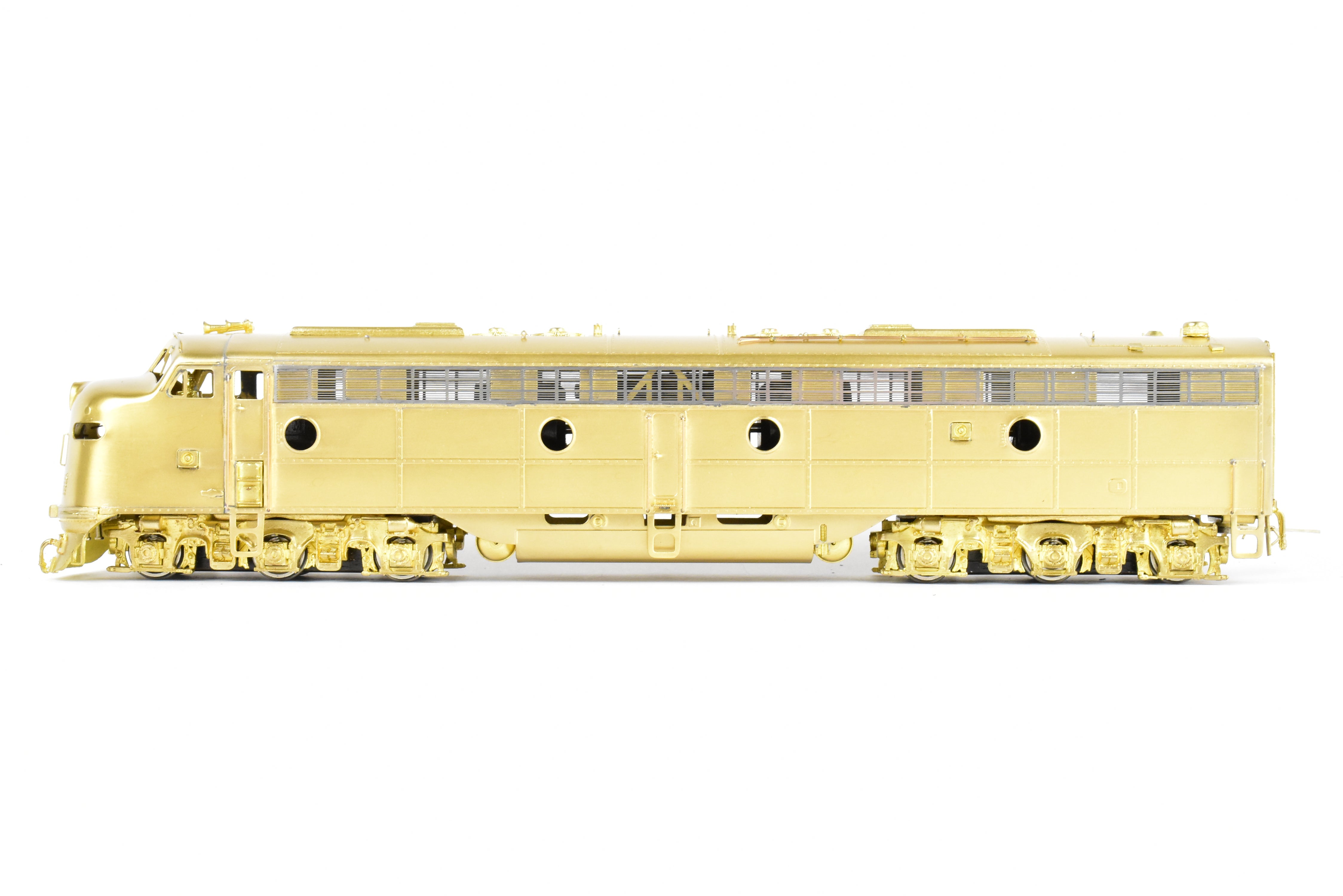 HO Scale Brass Oriental Limited EMD E8A 2250 HP Model with Spare Parts