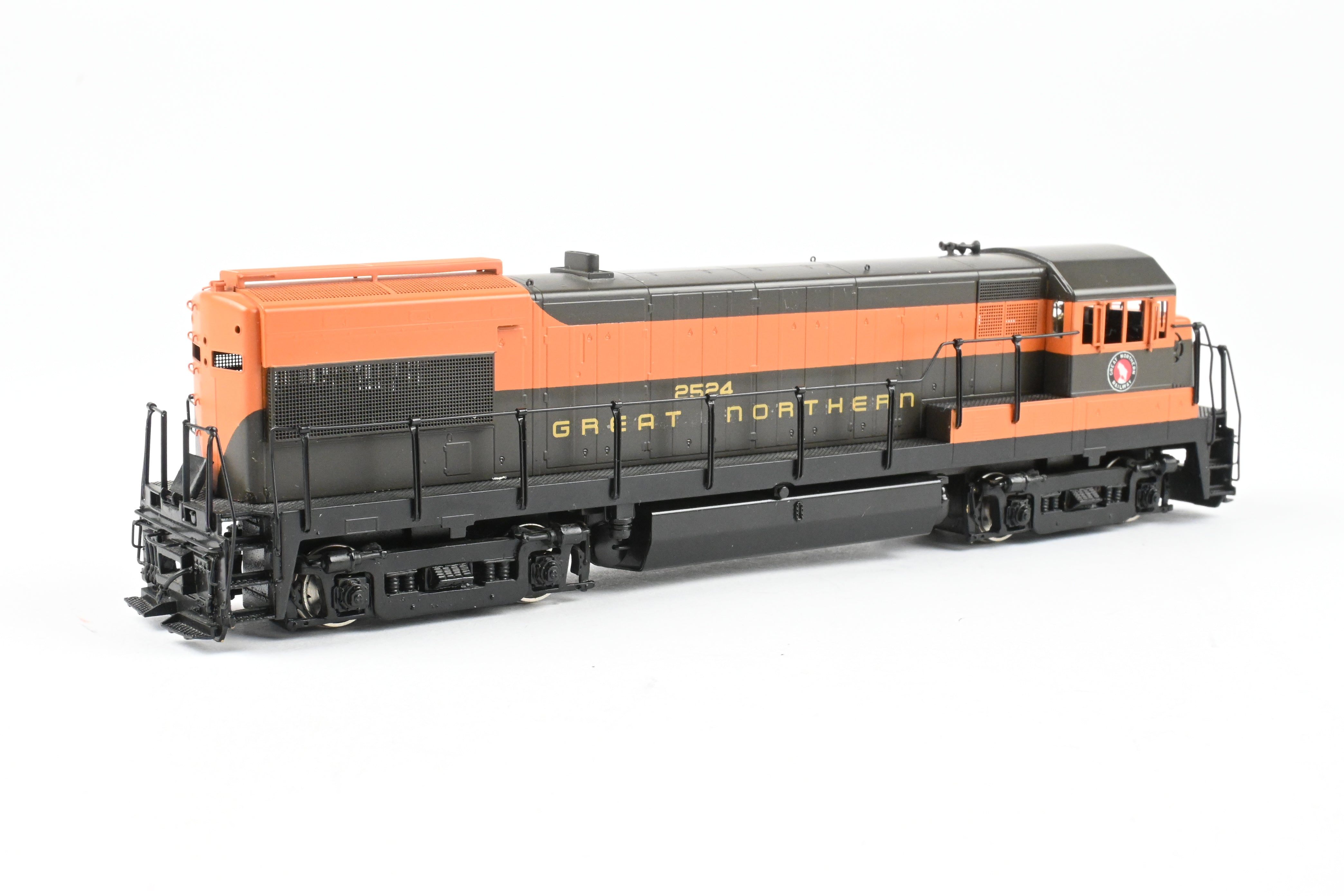 HO Brass Oriental Limited GN - Great Northern GE U-30B 3000HP Custom Painted Road Switcher #2524