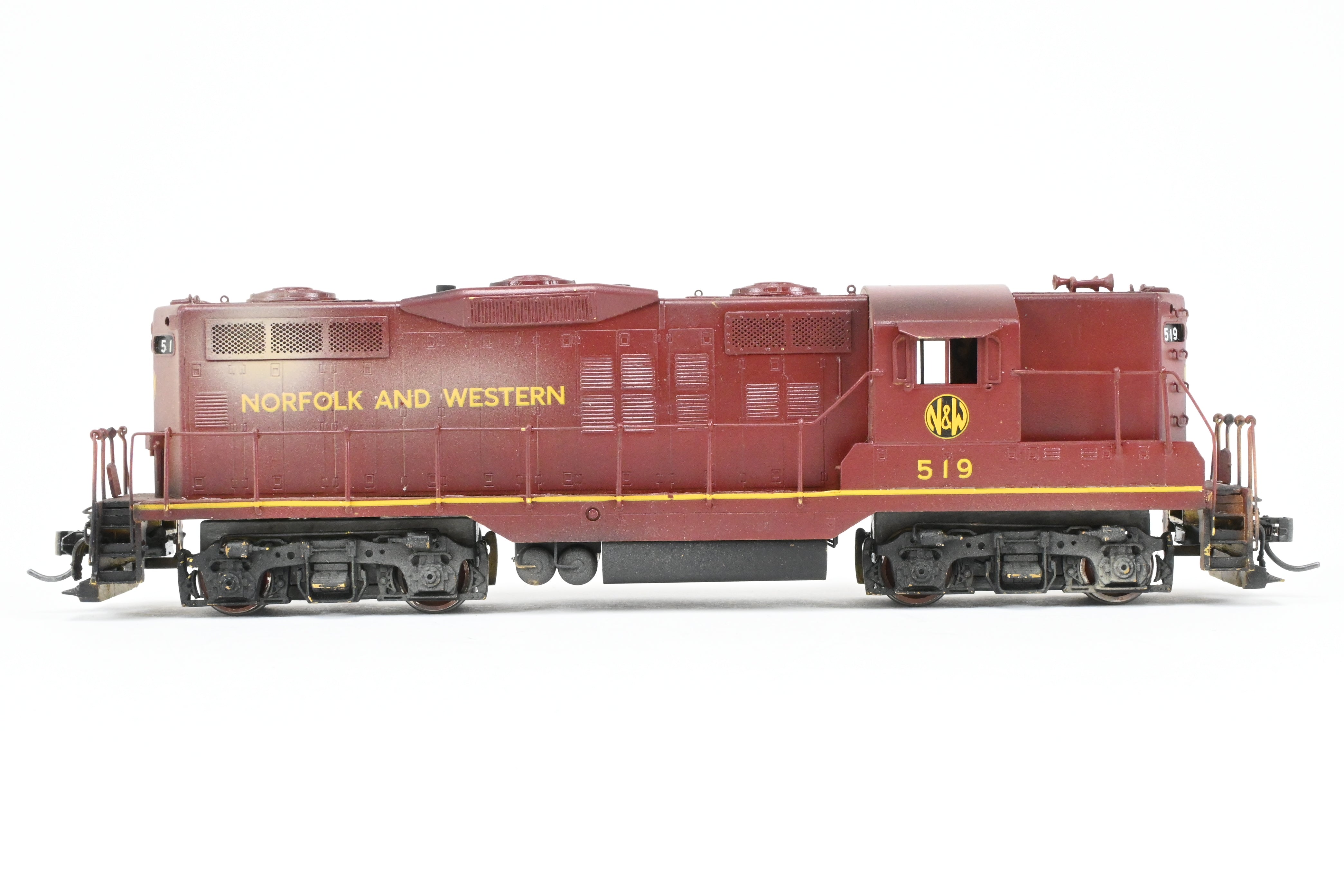 HO Scale Brass N&W Norfolk & Western EMD GP9 1750 HP Late Version with 48 Fans & Brakes