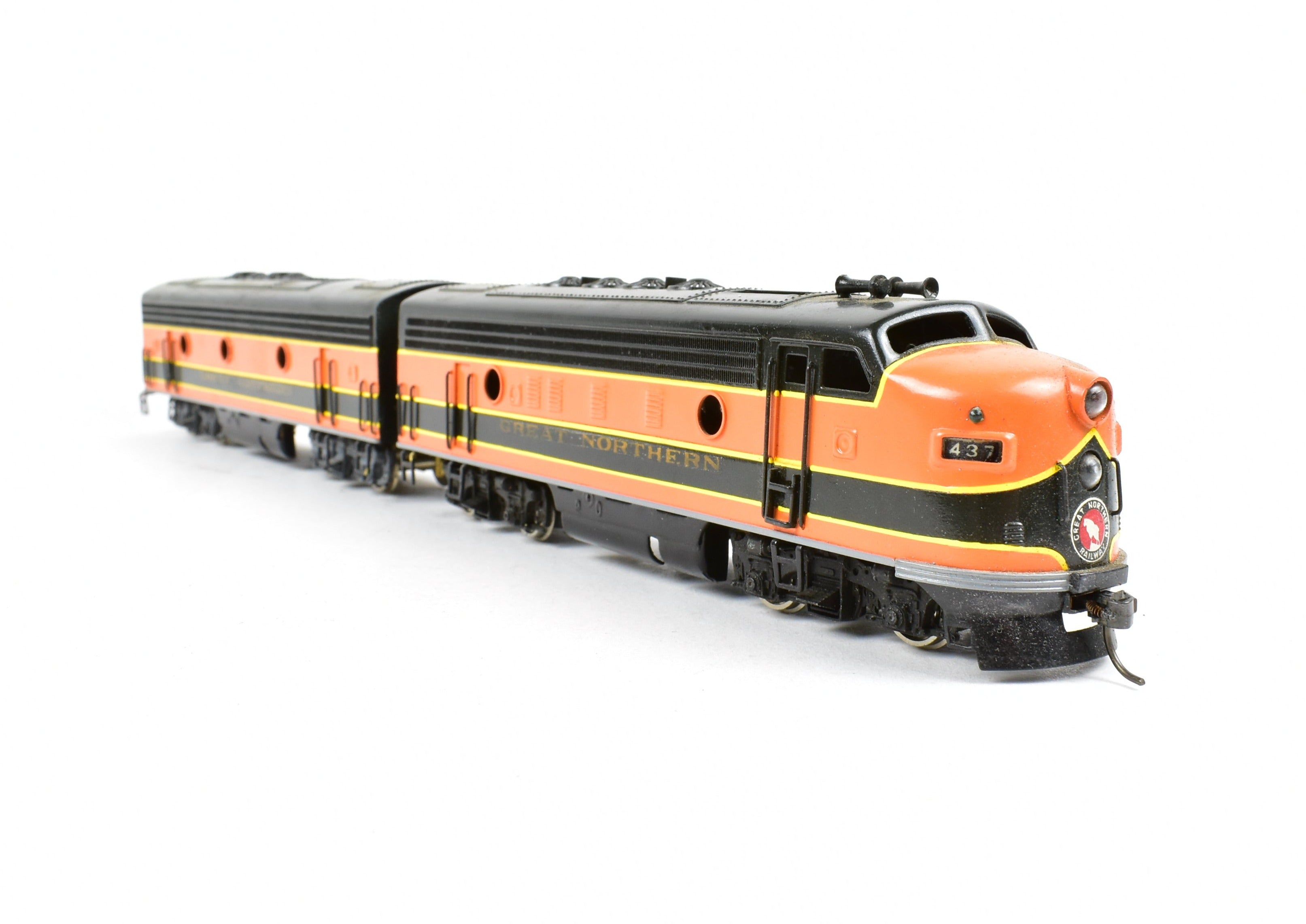 HO Scale Brass Model Train - Tenshodo GN Great Northern EMD F9 A/B Pair Factory - Painted Railway Set