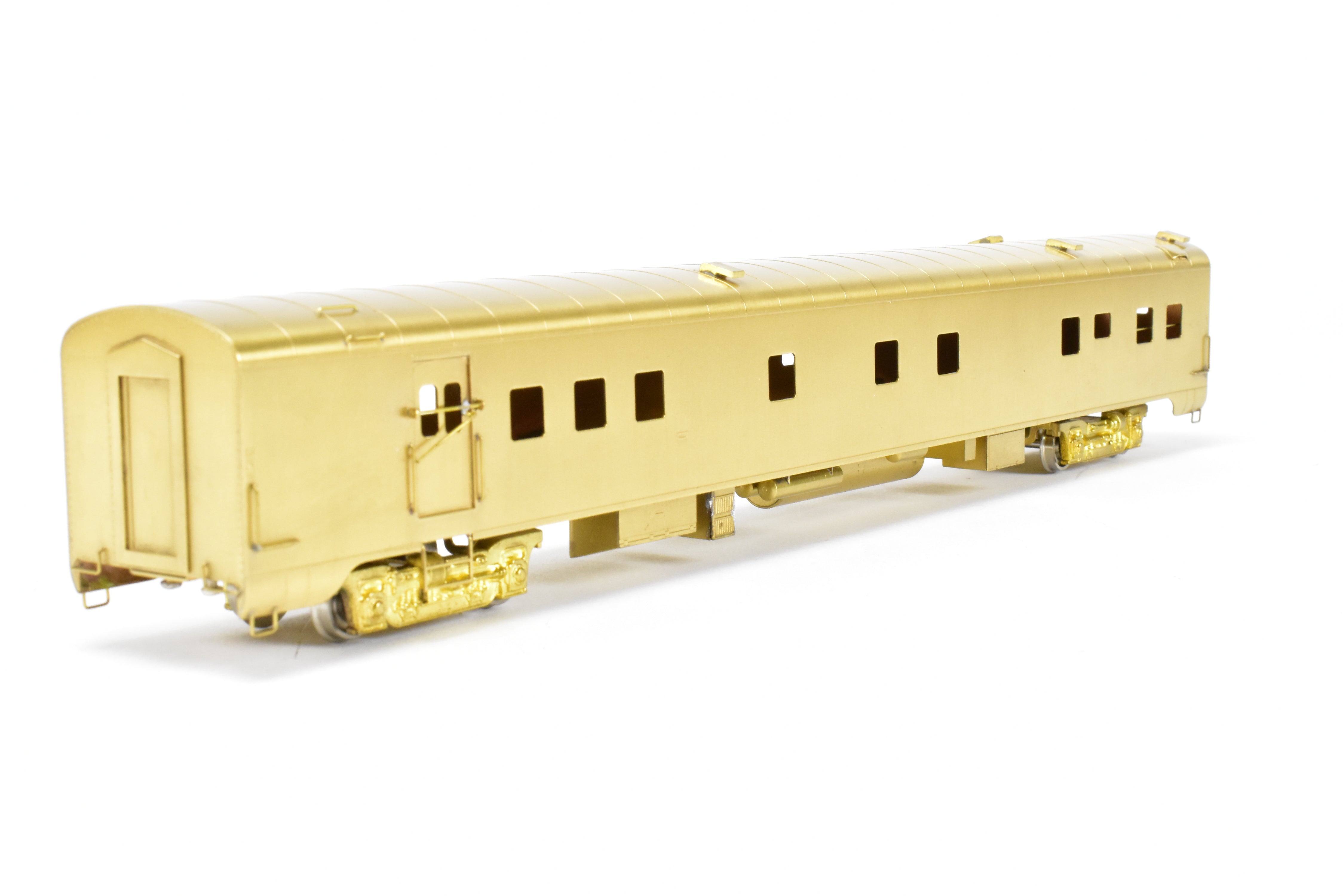 HO Scale Brass Oriental Limited NP - Northern Pacific North Coast Limited Mail - Dormitory Car #425 without Skirts (Model Train Car)