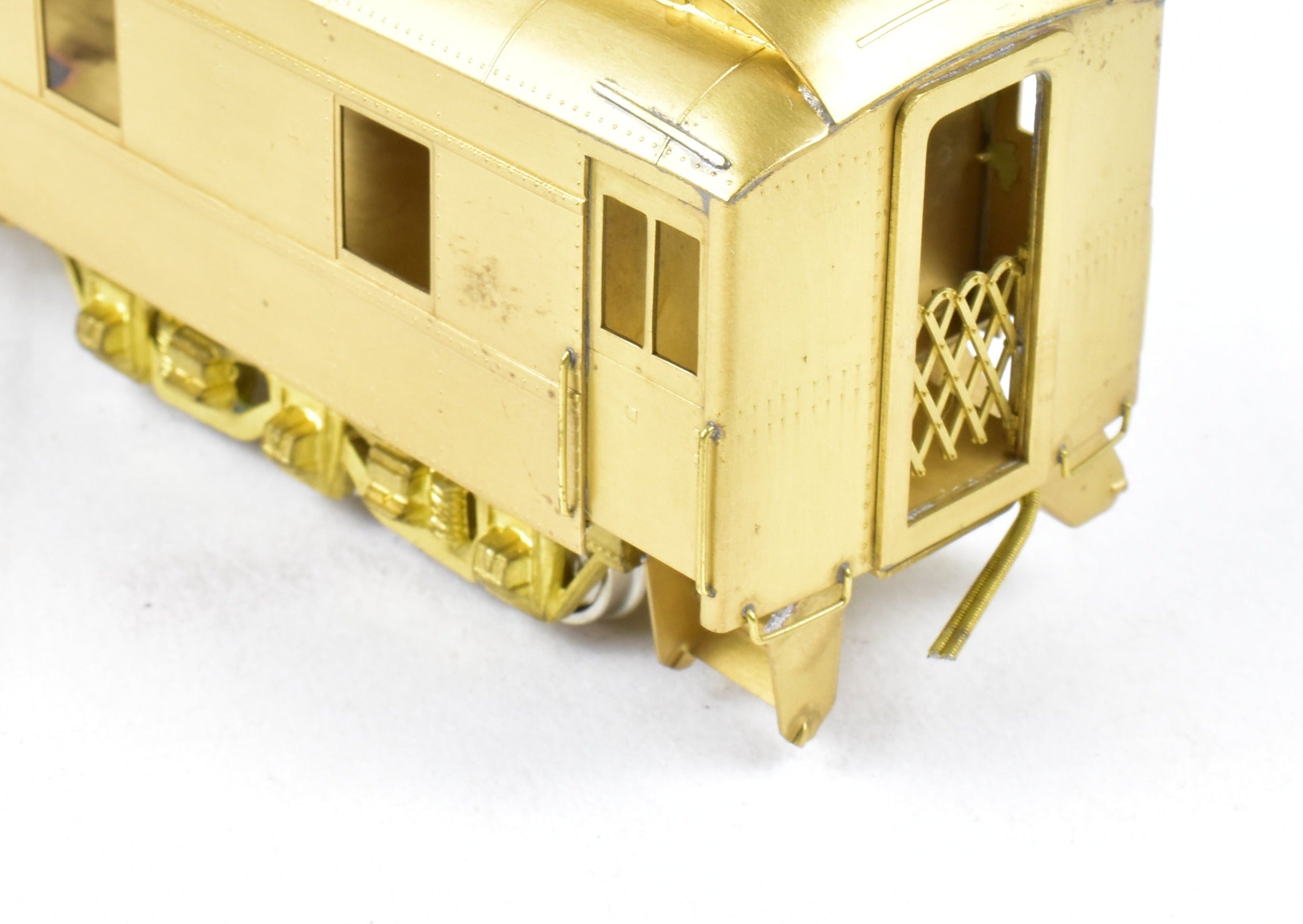 1979 HO Scale Brass Soho 14-Section HW Sleeper Model by Kumata