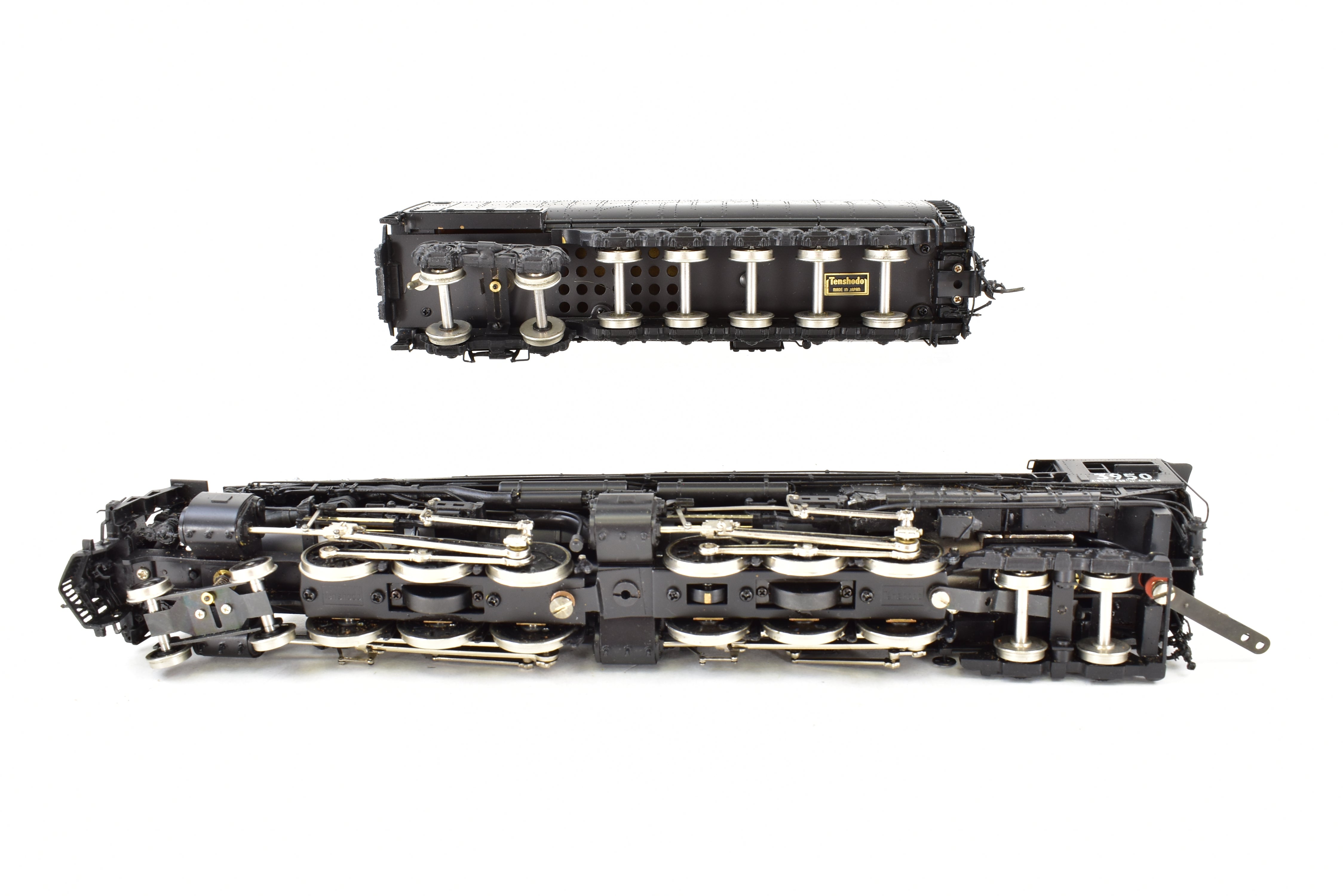 High - Quality HO Scale Brass PFM - Tenshodo Union Pacific 4 - 6 - 6 - 4 Challenger FP Model Train No. 3950