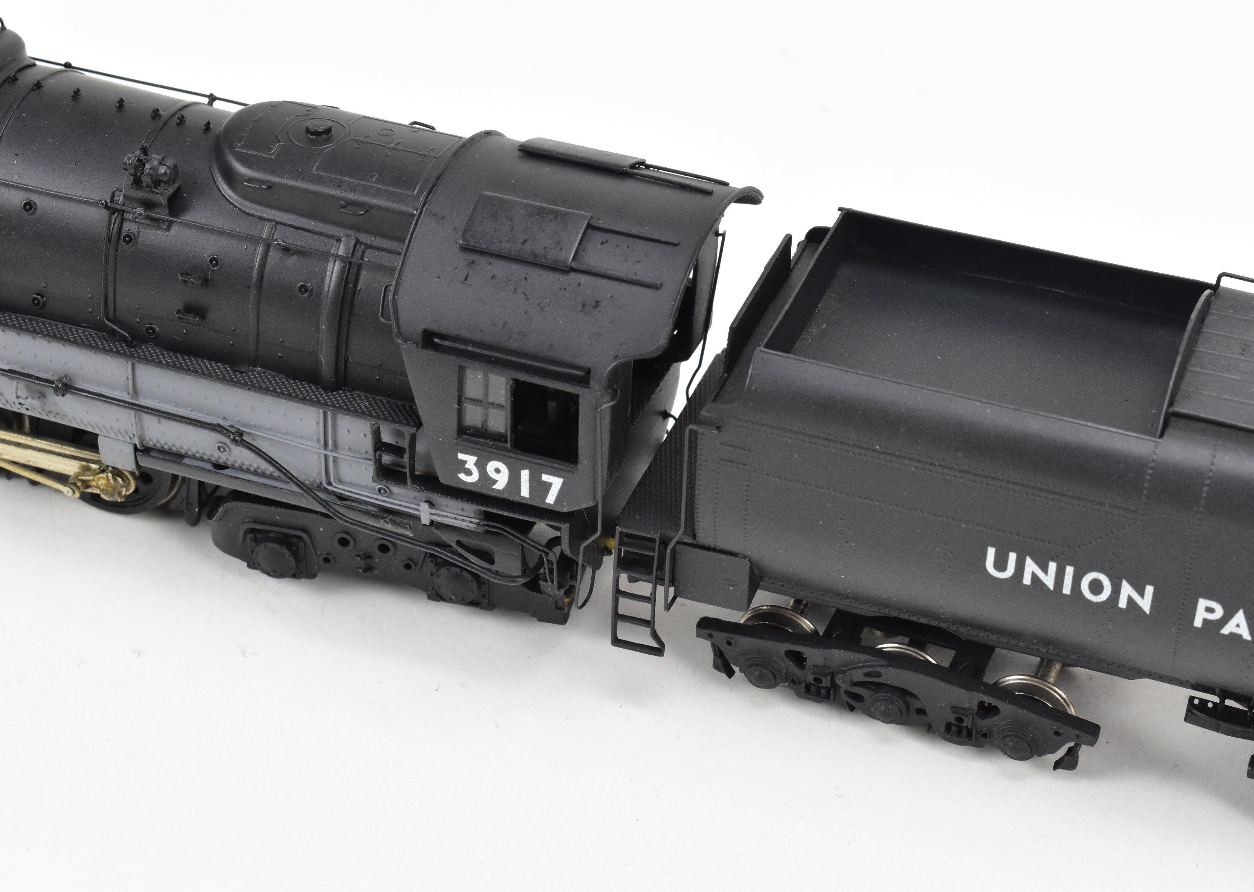 HO Scale Brass Model Train Key Imports UP - Union Pacific 3900 Class 4-6-6-4 Challenger Early Coal Version Locomotive with Custom Paint and Number CP #3917
