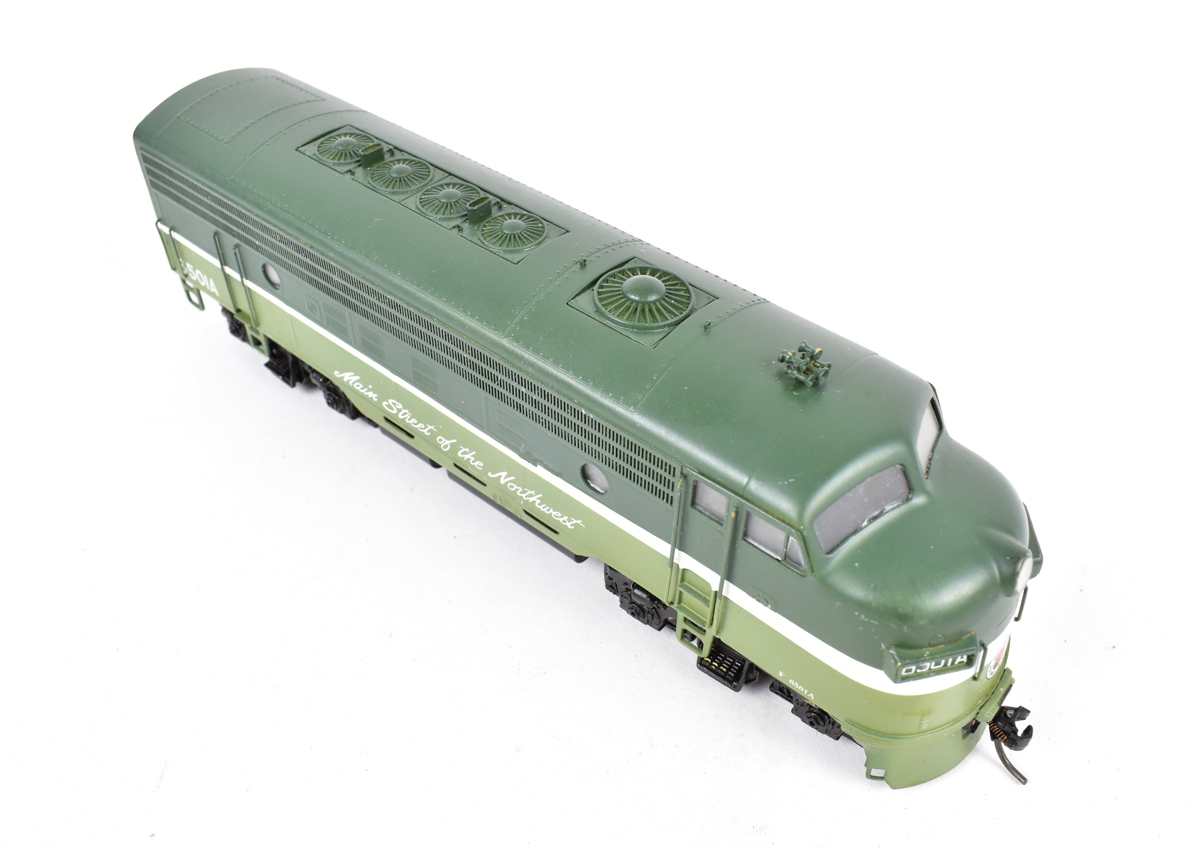 HO Scale Brass Model of Oriental Limited Northern Pacific EMD F7A Phase I Locomotive with Dynamic Brake, CP No. 6501A