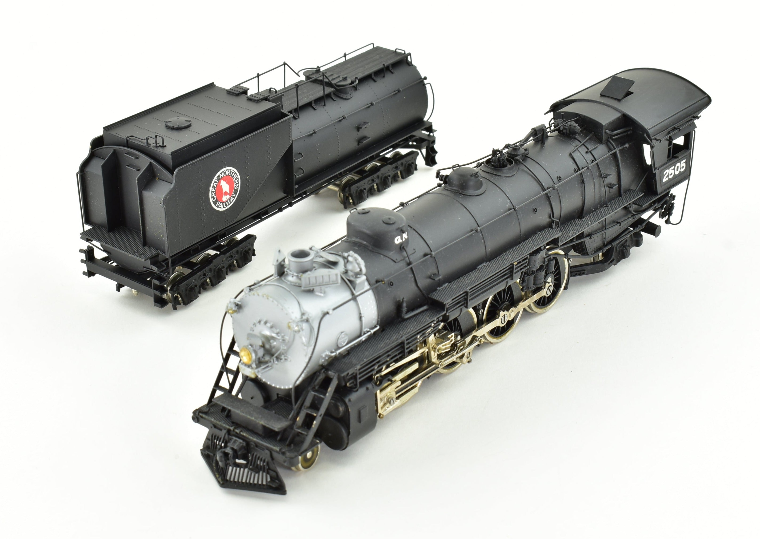 HO Scale Brass PFM - Tenshodo Great Northern 4-8-2 Class P-2 Factory Painted Can Motor Locomotive