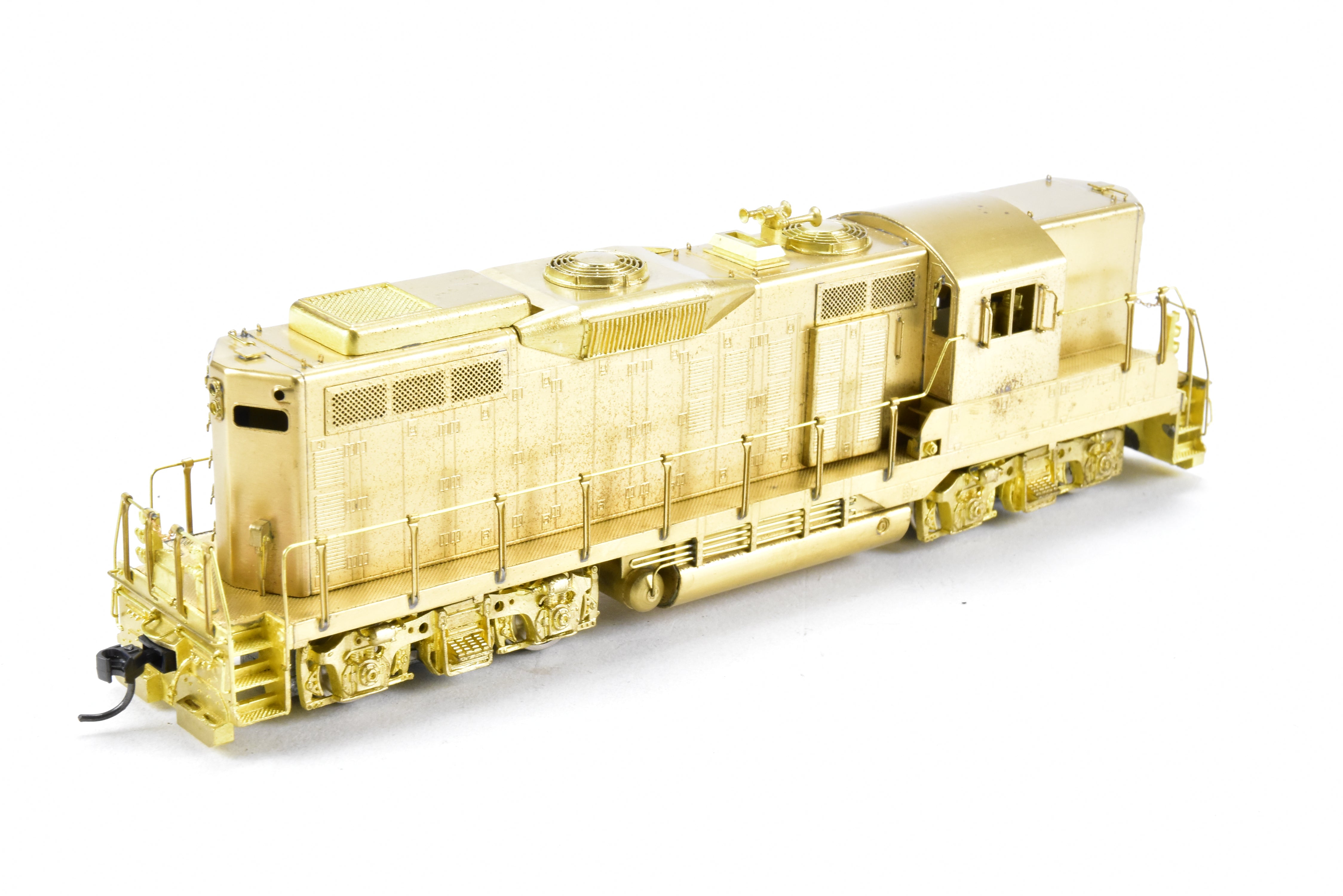 High - Quality HO Scale Brass Model of Oriental Limited Union Pacific EMD GP9 Locomotive with 1750 HP MA Version
