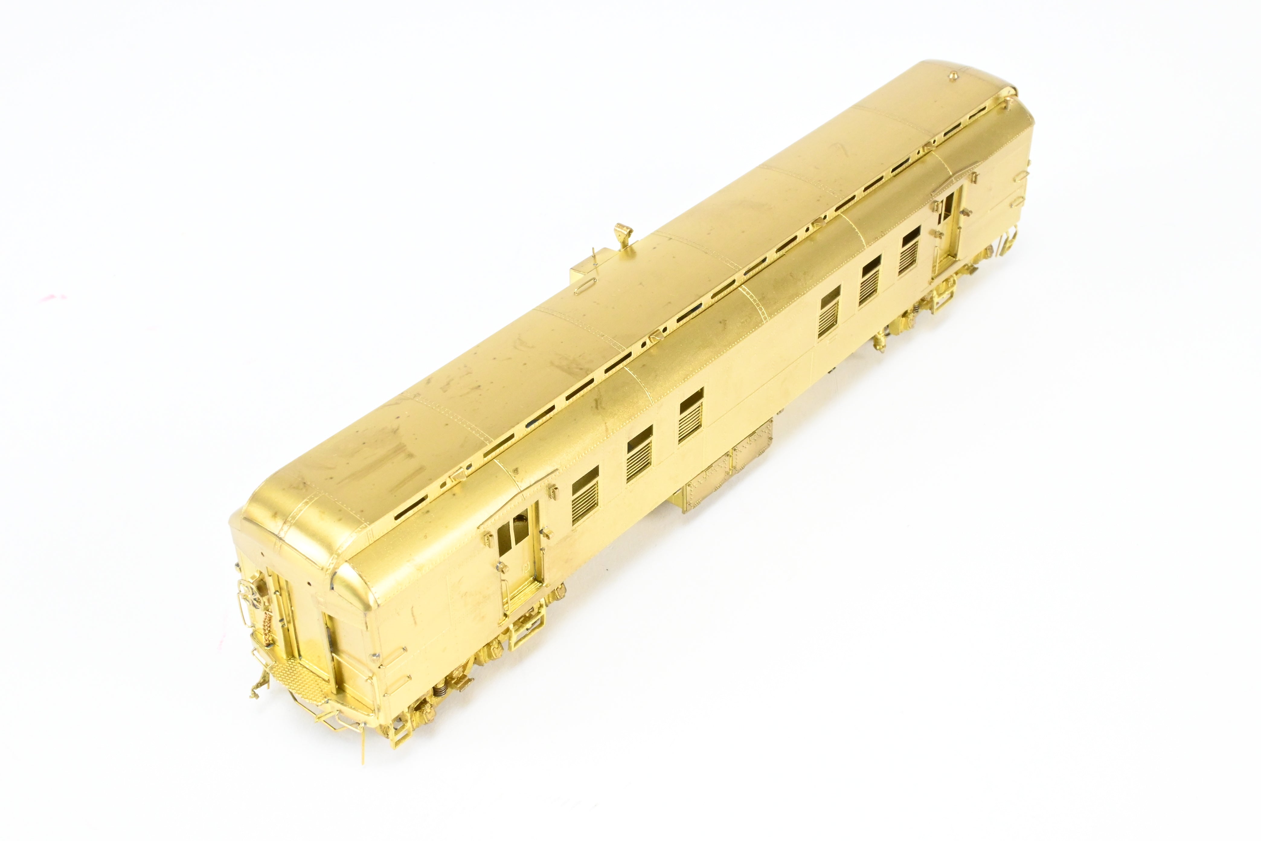 HO Brass Oriental Limited Great Northern 60-Foot RPO Model #25 - 36