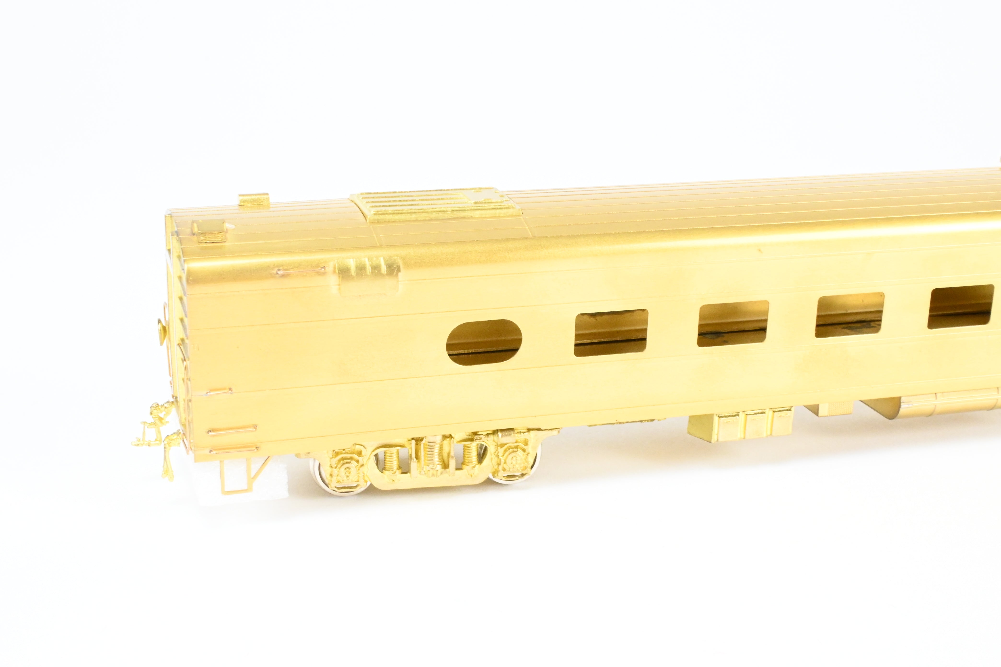 HO Scale Brass Oriental Limited Model Train Diner - Milwaukee Road Twin Cities Hiawatha #121 Replica