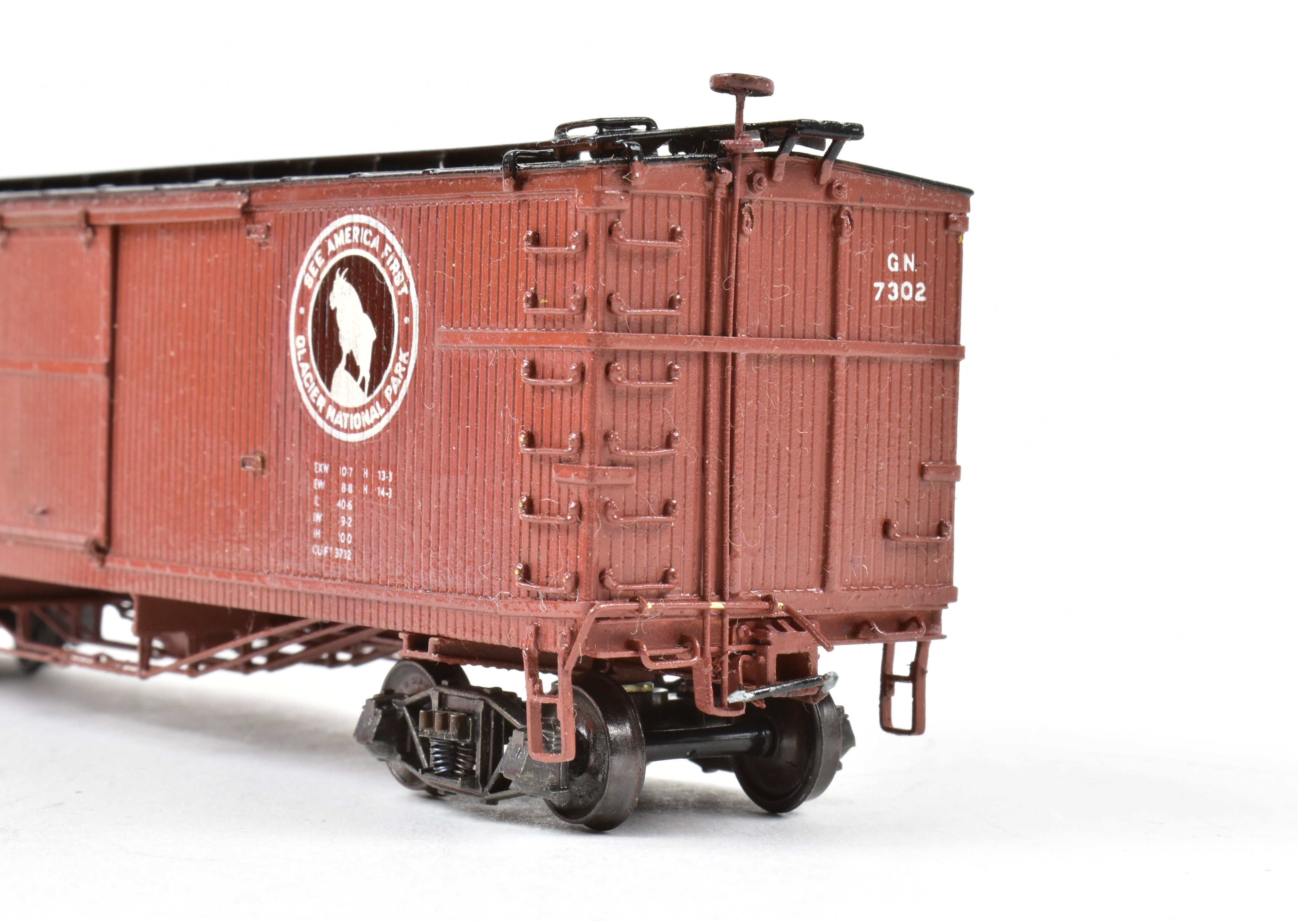 HO Scale Brass Nickel Plate Products (NPP) Great Northern (GN) 40-Foot Boxcar with AB Brake System, Custom Painted Model No. 7302
