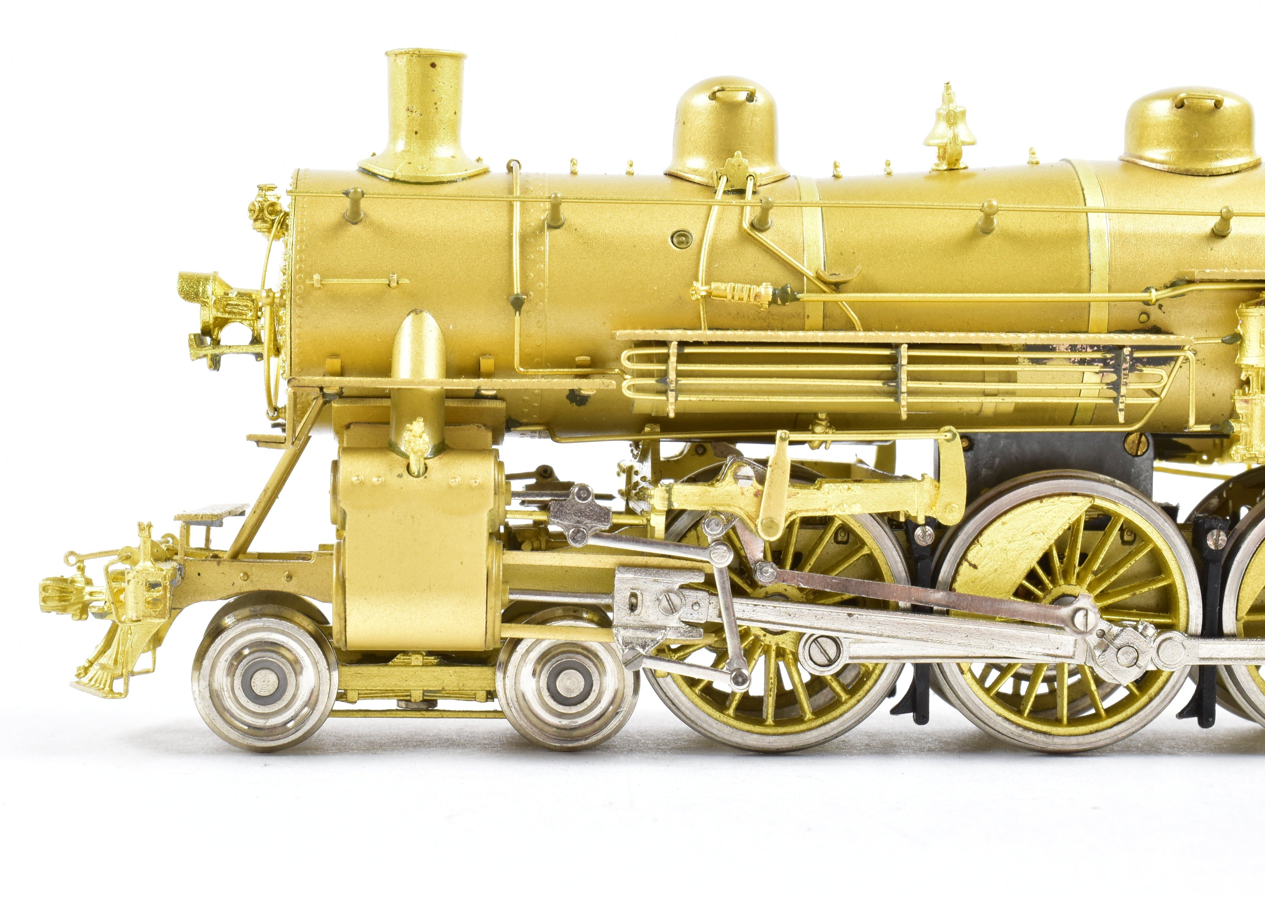HO Scale Brass Nickel - Plated Model Train: Chicago & North Western Class E 4 - 6 - 2 Pacific Locomotive by NPP (Nickel Plate Products)