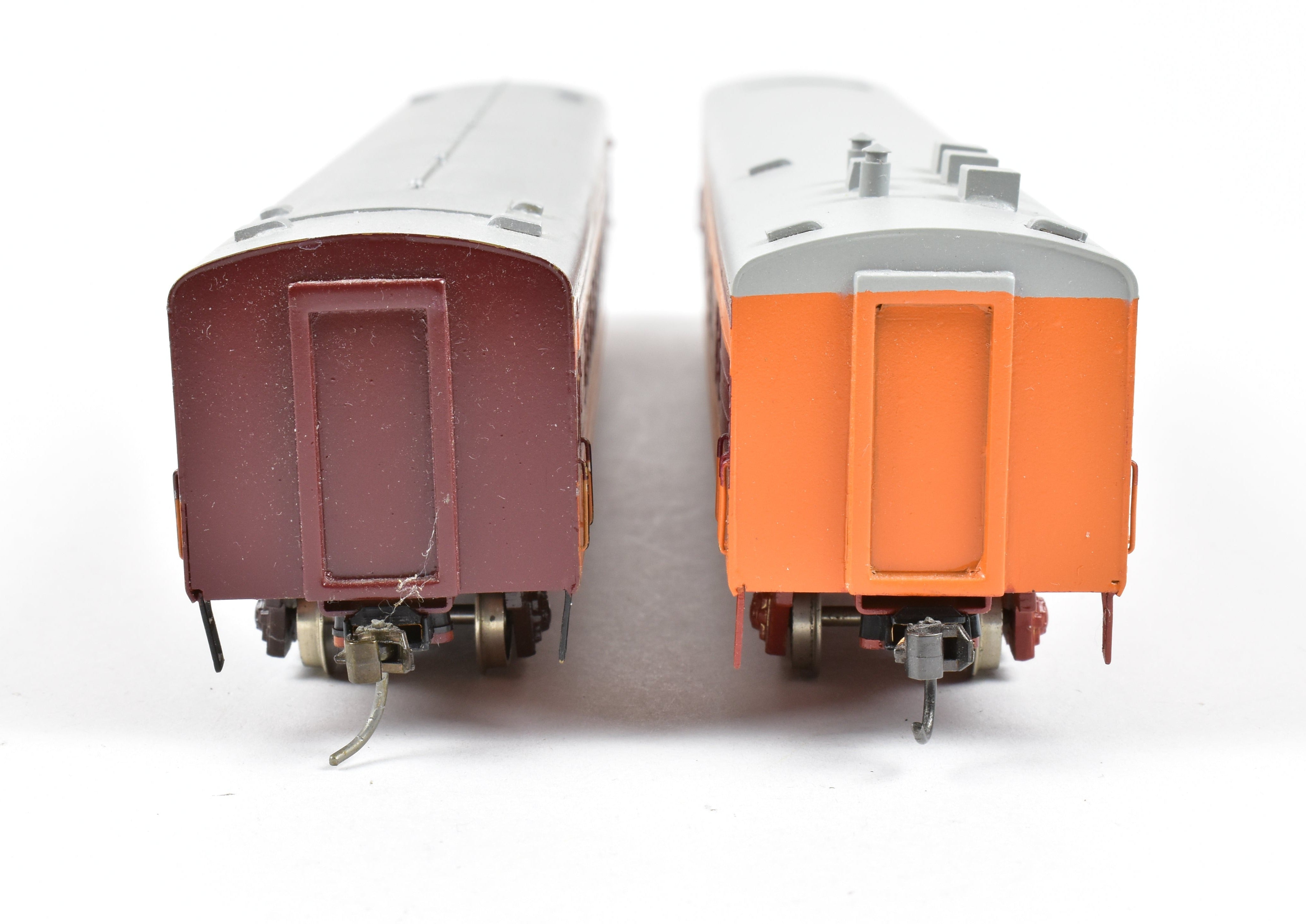 HO Scale Brass NPP Nickel - Plated Milwaukee Road Hiawatha 2 - Car Dining & Observation Set