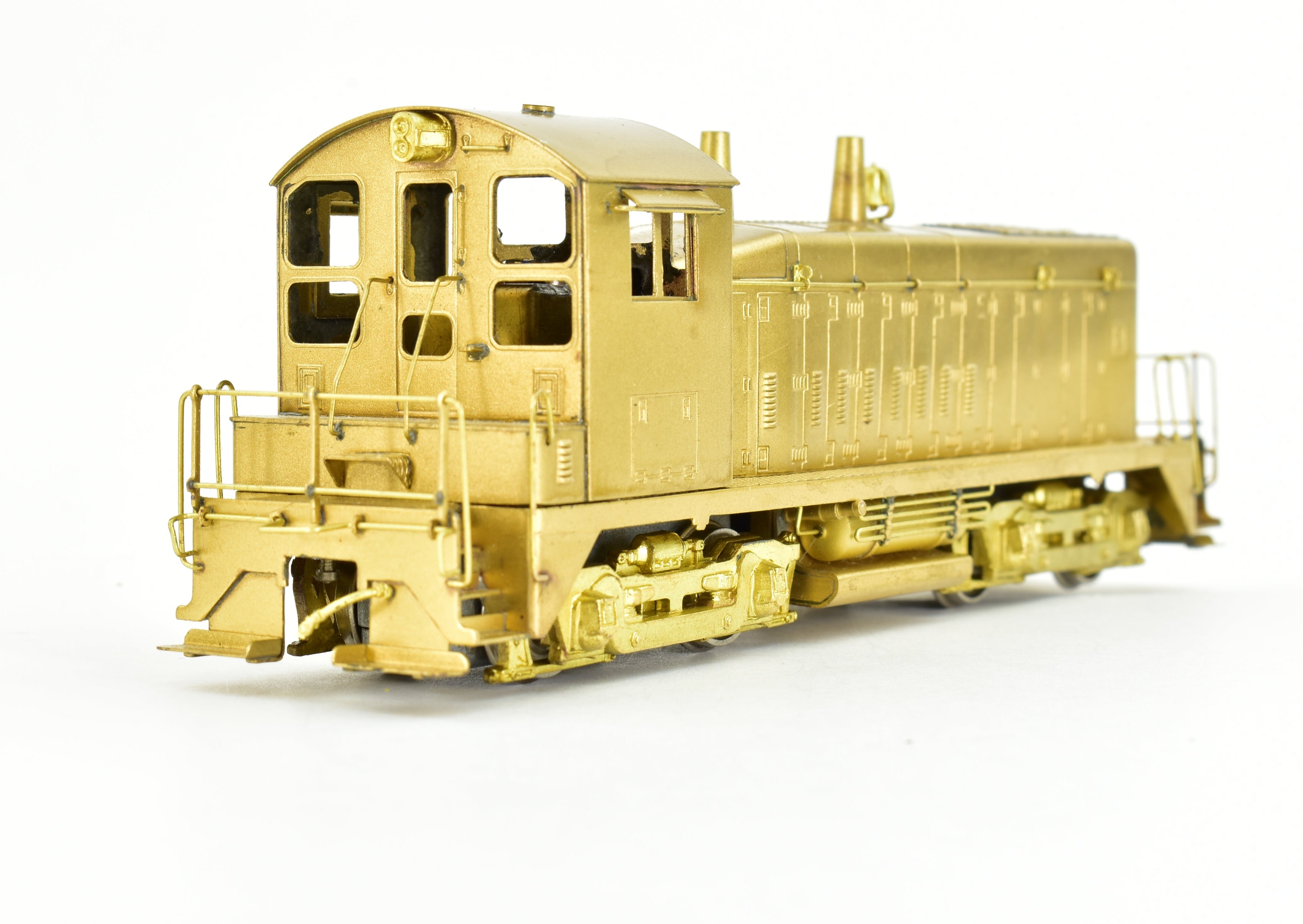 1980 HO Brass Oriental Limited EMD SW9 Switcher with Spare Parts, AS-IS