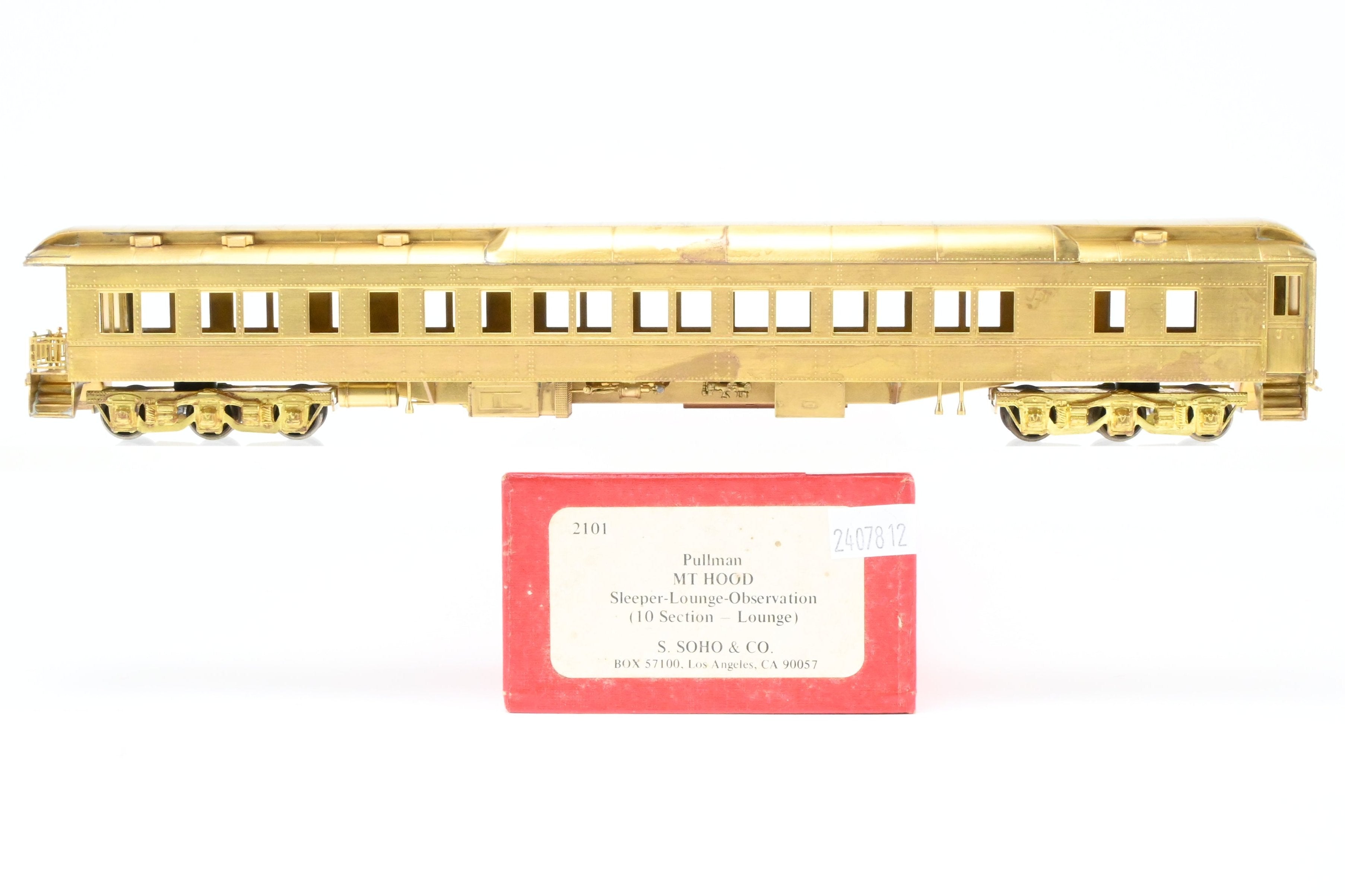 HO Scale Brass Soho 10-Section Lounge Observation Car - Mt. Hood Version