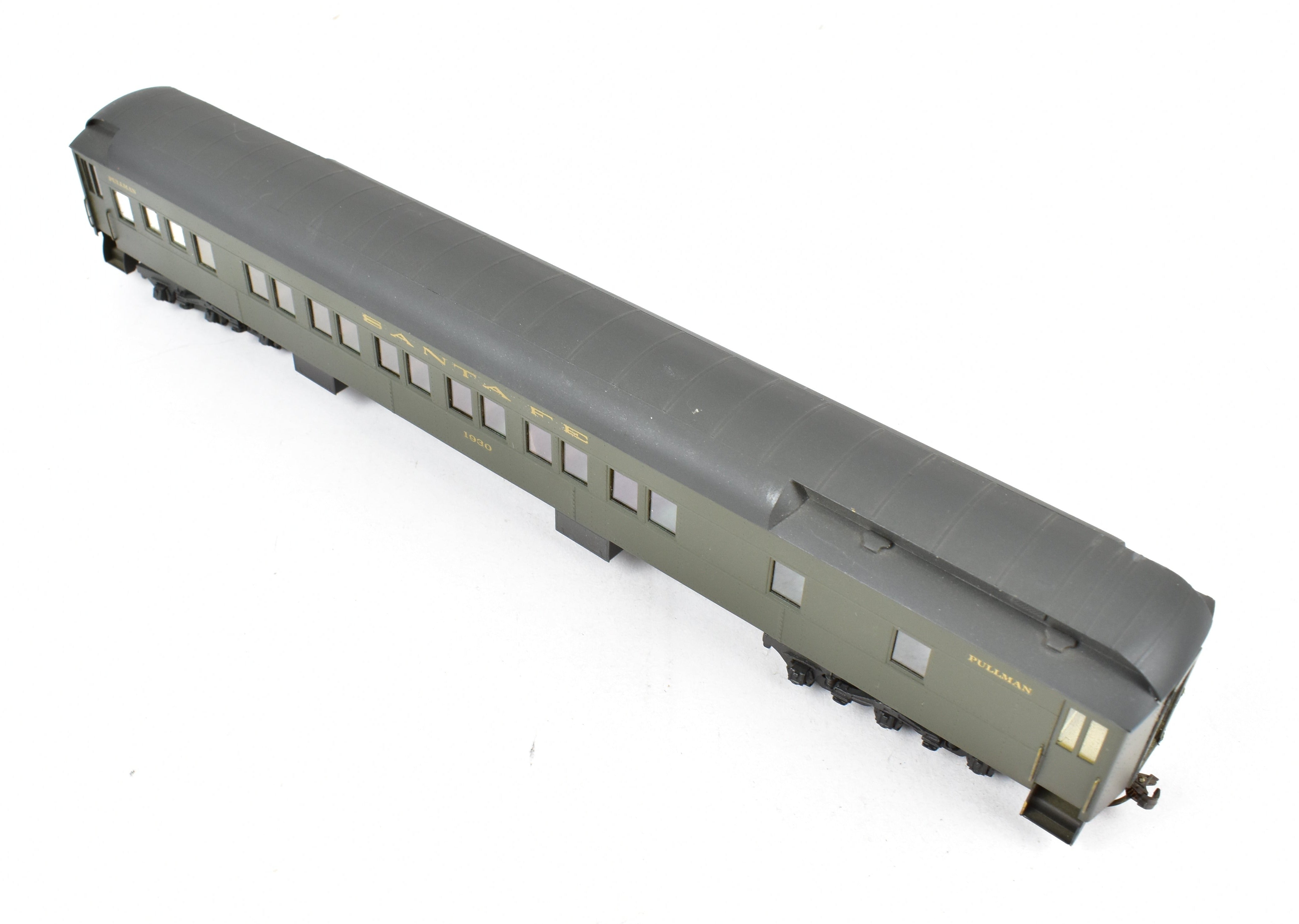 HO Scale Brass Lambert ATSF Santa Fe Heavyweight 12-Section Sleeper Model