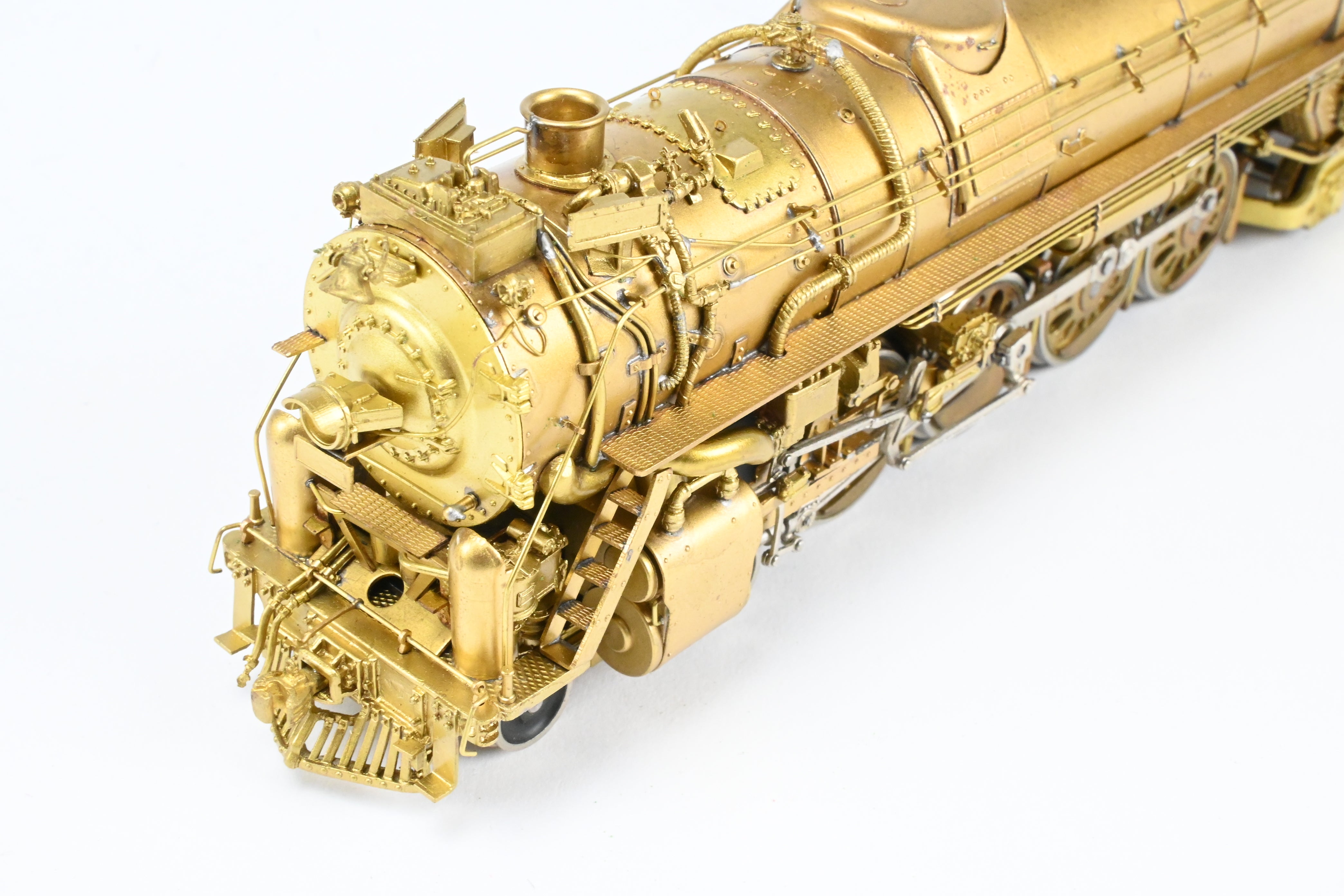 High - Quality HO Scale Brass PFM - Fujiyama Missouri Pacific 2200 Class 4 - 8 - 4 Steam Locomotive Model