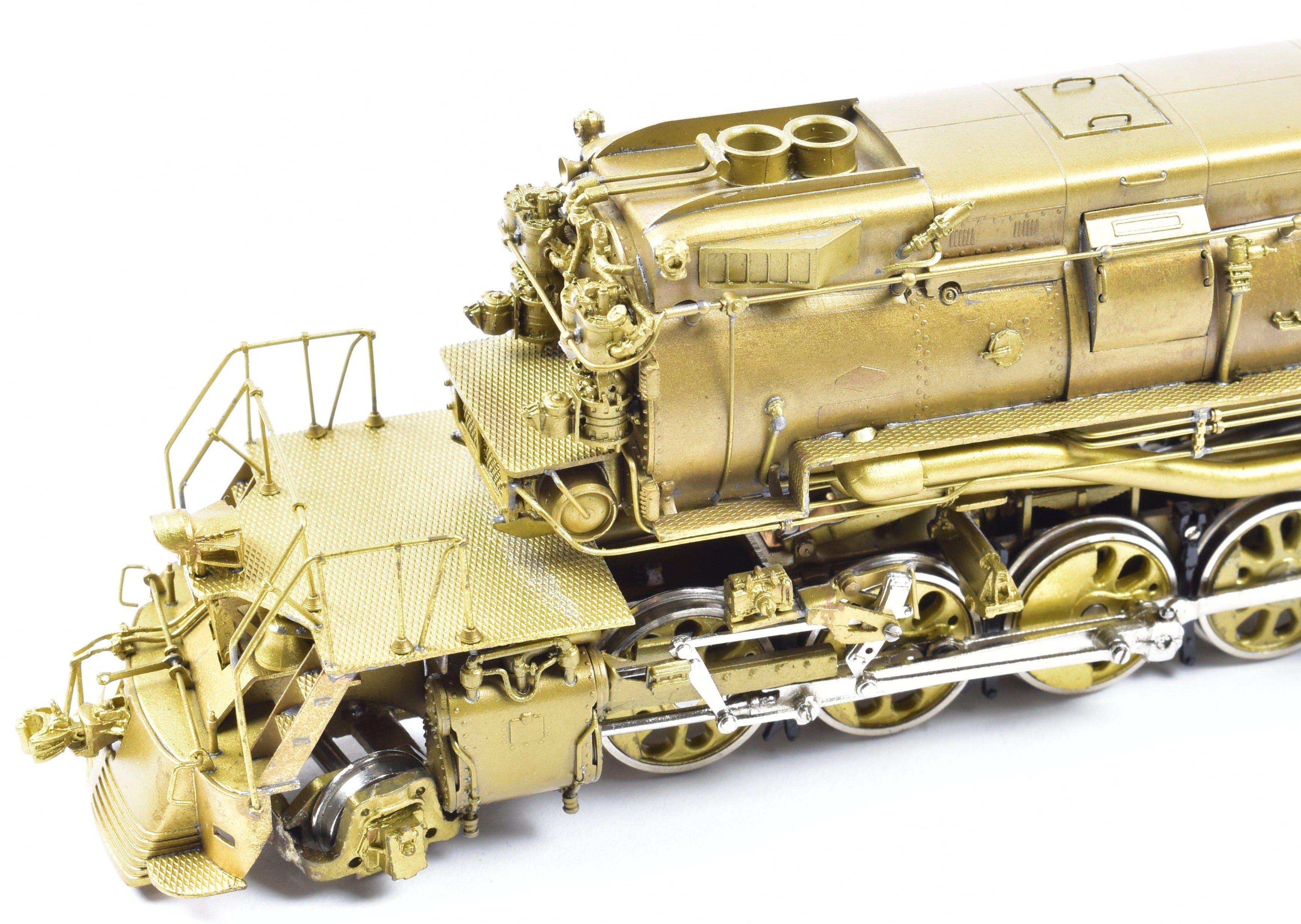 HO Scale Brass Model Train - Sunset Models' Southern Pacific AC - 9 2 - 8 - 8 - 4 Yellowstone in Yellow Color