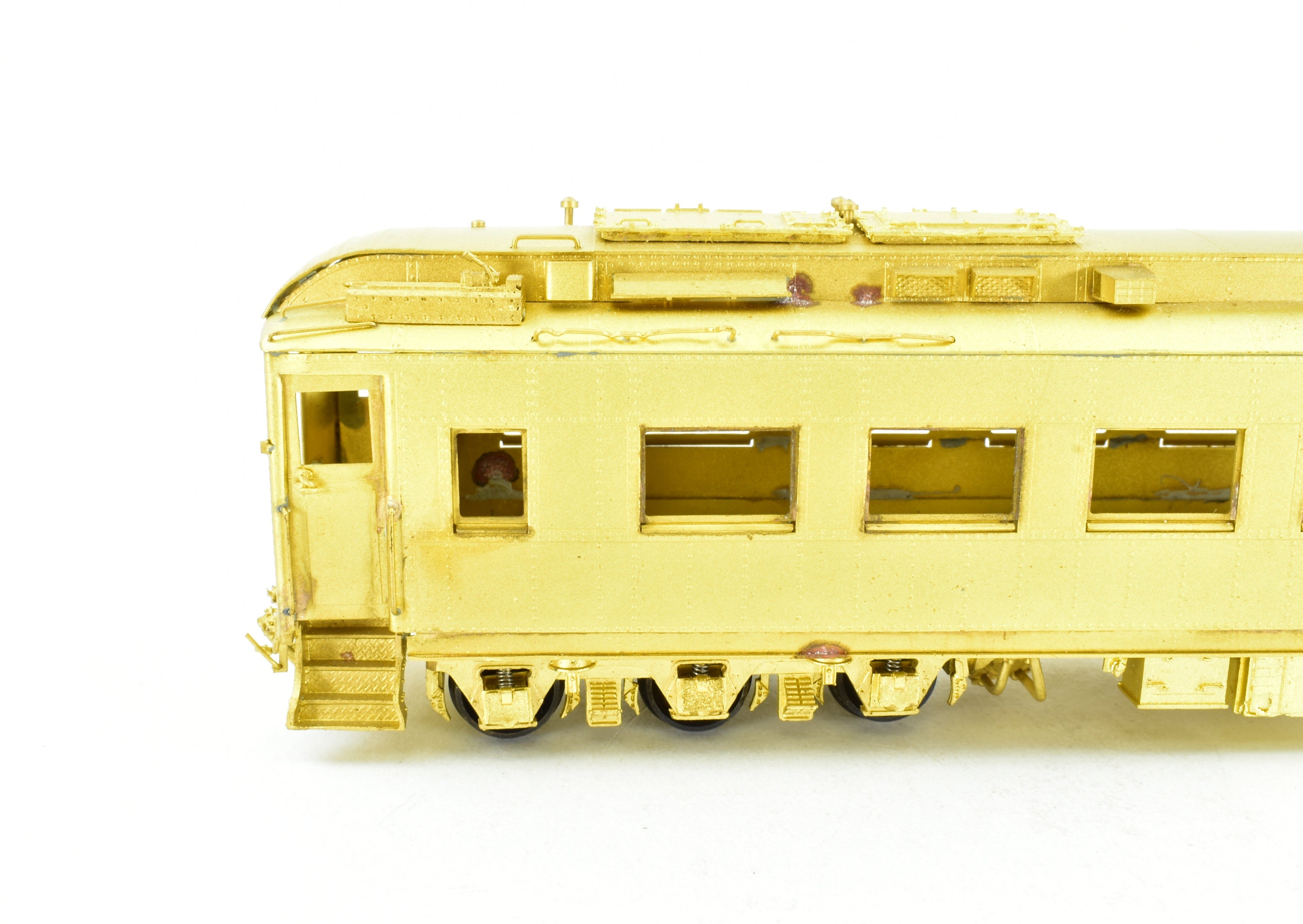 HO Scale Brass Model of Pecos River Brass ATSF - Santa Fe Heavyweight Chair Smoker with AC, Numbered from 1039 to 1049