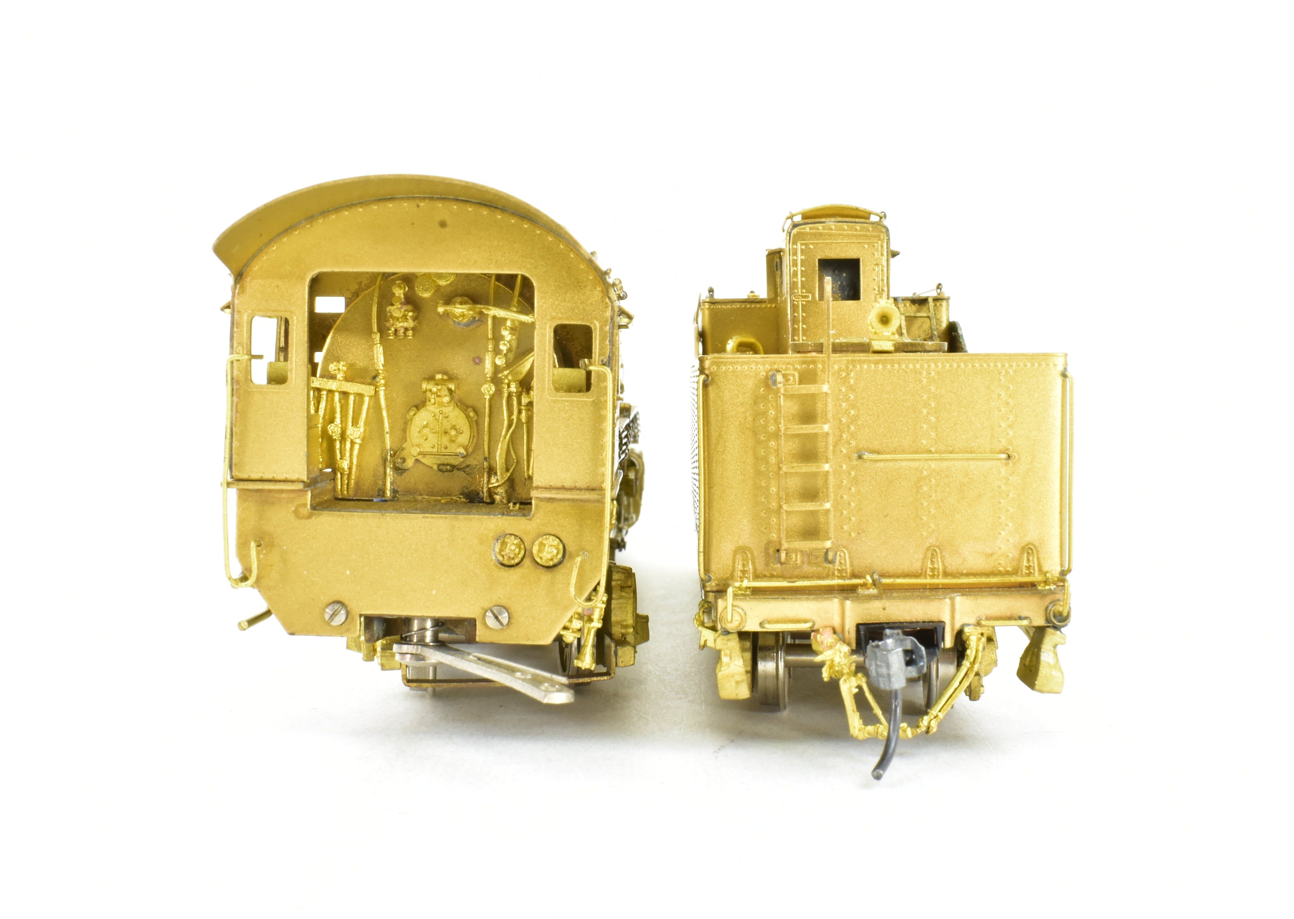 HO Scale Brass Key Imports Texas & Pacific H-2r 2-8-2 Mikado Steam Locomotive Model #800 with Elesco Feedwater Heater