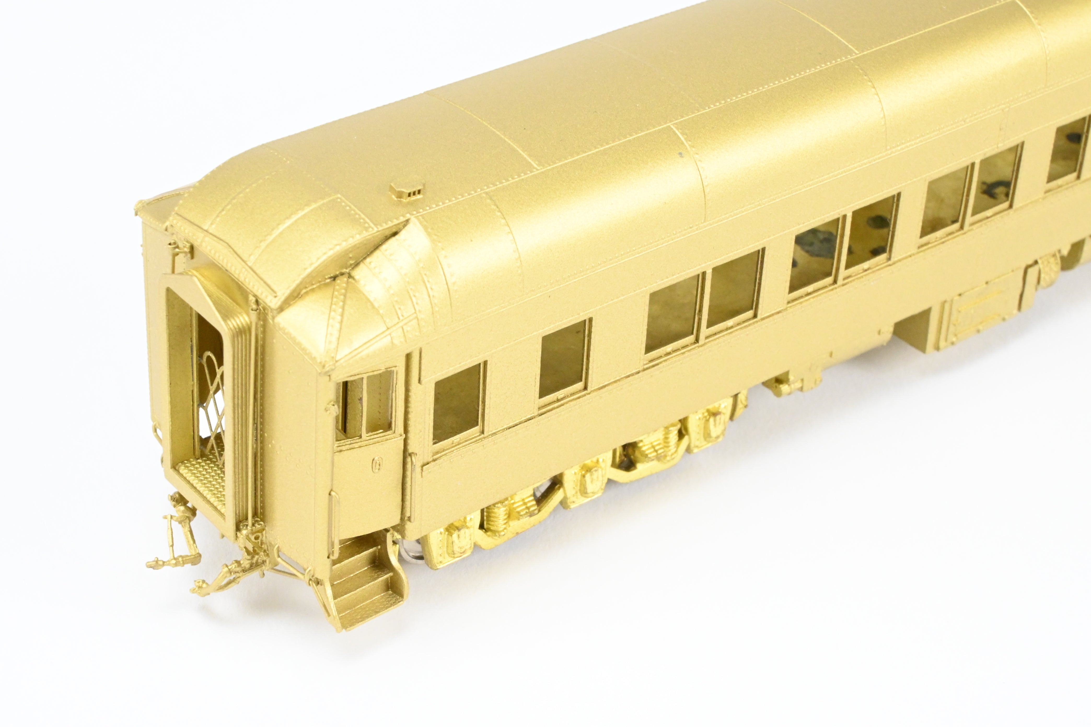 HO Scale Brass Oriental Limited 10-1-2 Sleeper with Mechanical AC Pullman Heavyweight