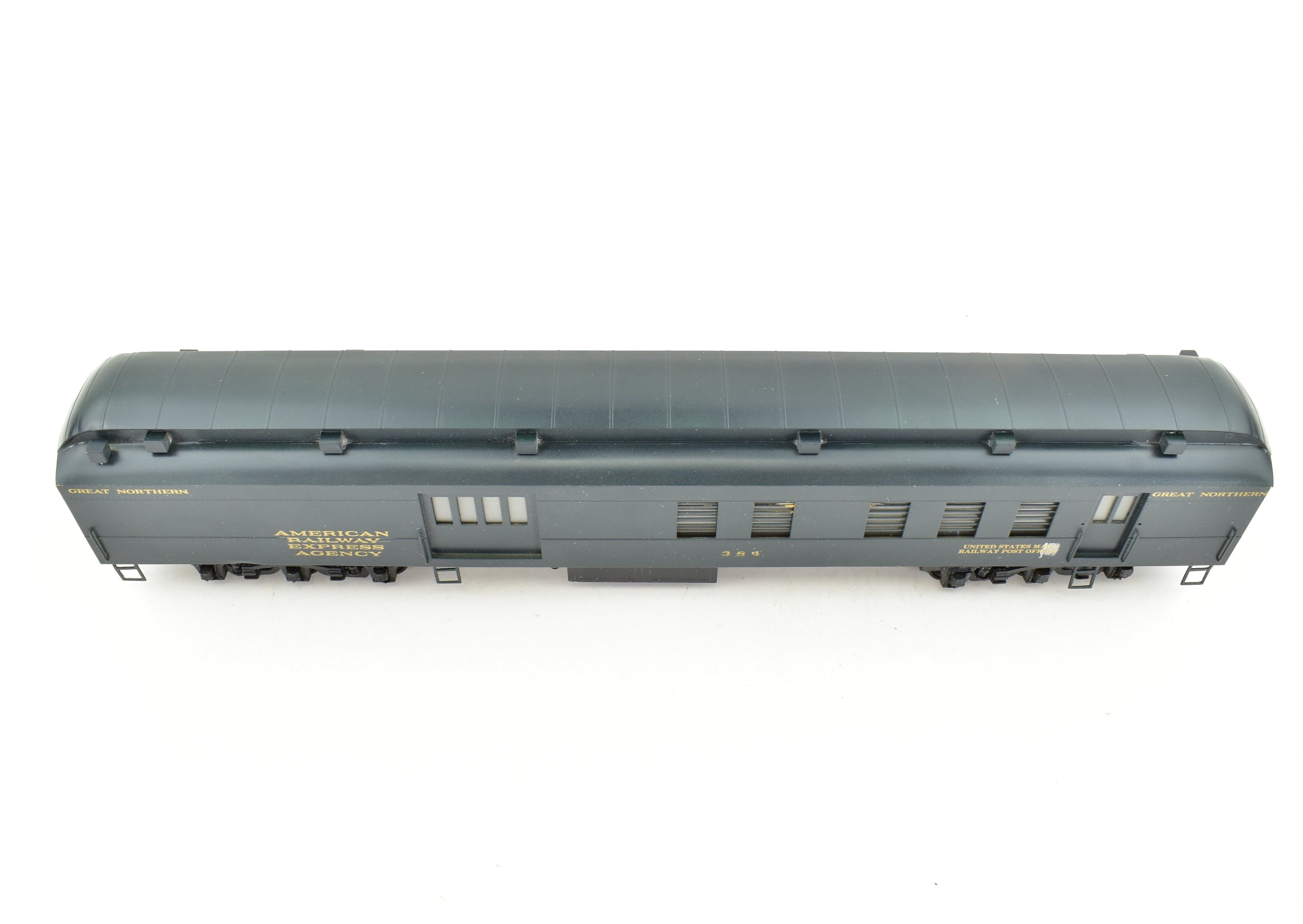 HO Scale Brass Lambert Great Northern Heavyweight Combine Baggage RPO Model with Custom Painting