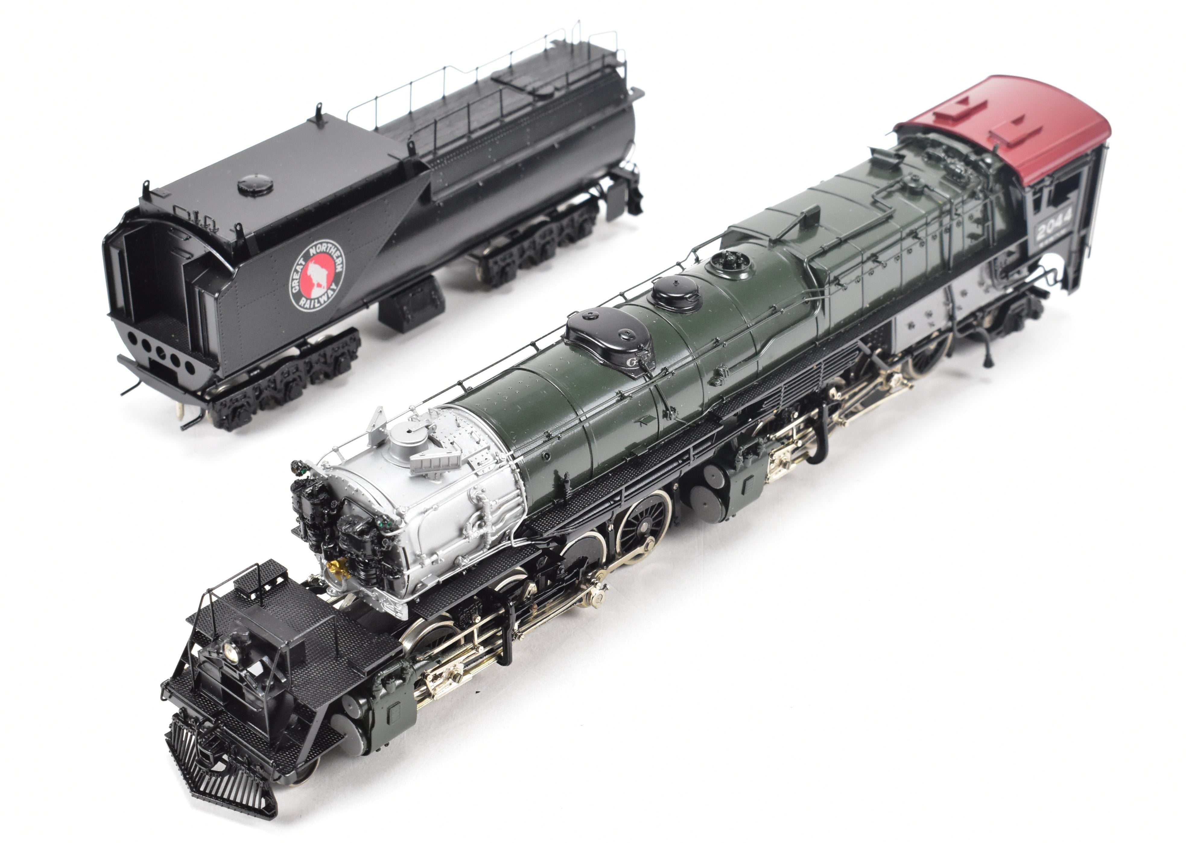 1980 HO Brass PFM - Tenshodo Great Northern 2-8-8-2 Class R-2 FP No. 2044 Model