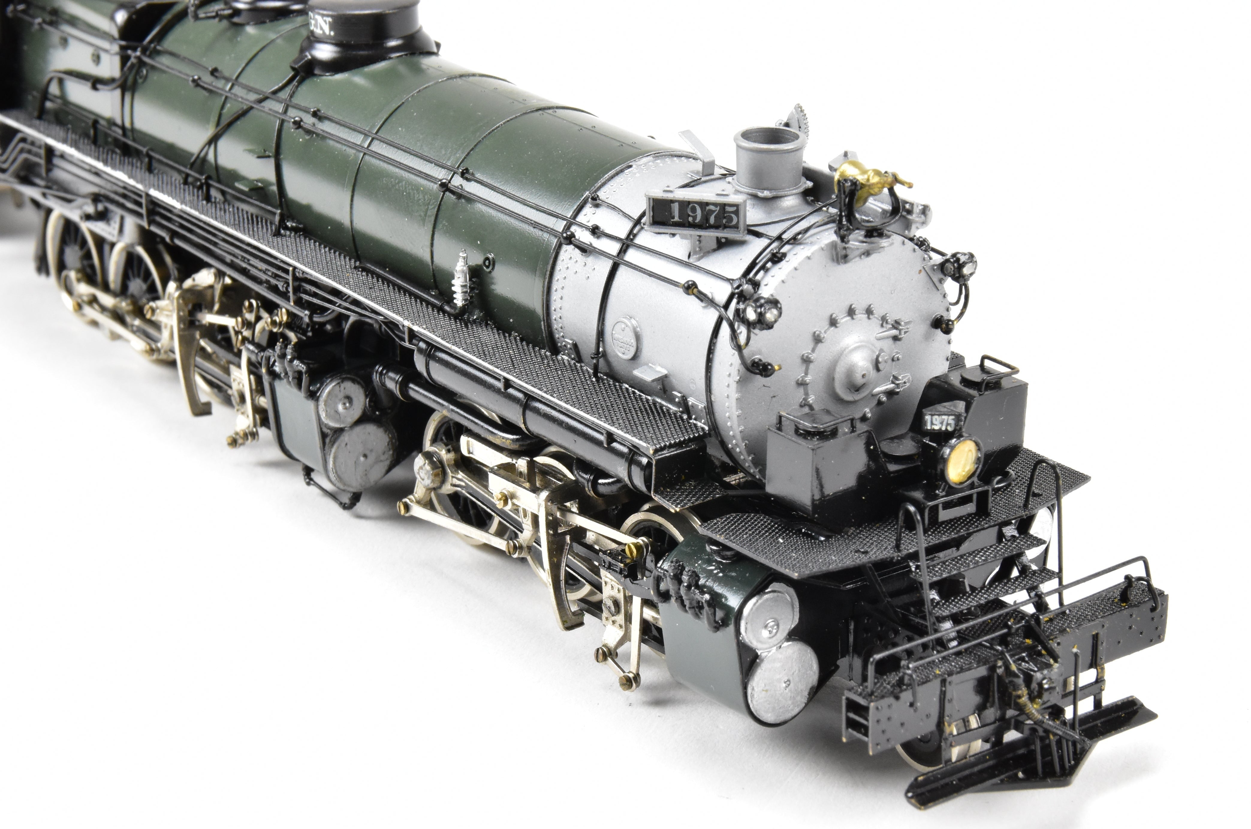 HO Scale Brass PFM - Tenshodo GN - Great Northern 2-6-8-0 Class M-2 Model Locomotive 1964 Run with Can Motor Upgrade and Professional Paint Job No. 1975
