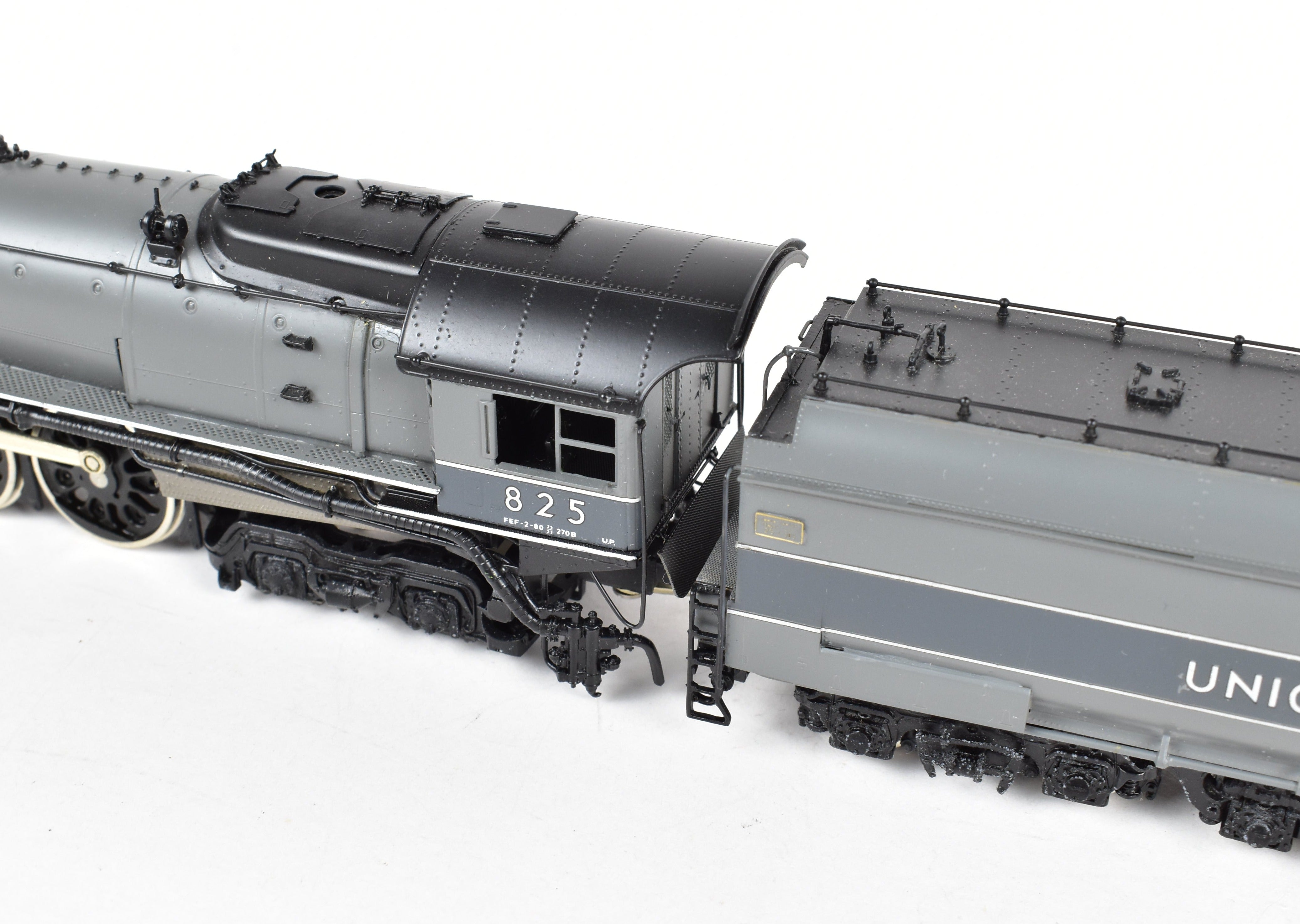 HO Brass Key Imports Union Pacific 4-8-4 FEF-2 Oil Version Grey No. 825 CS 59
