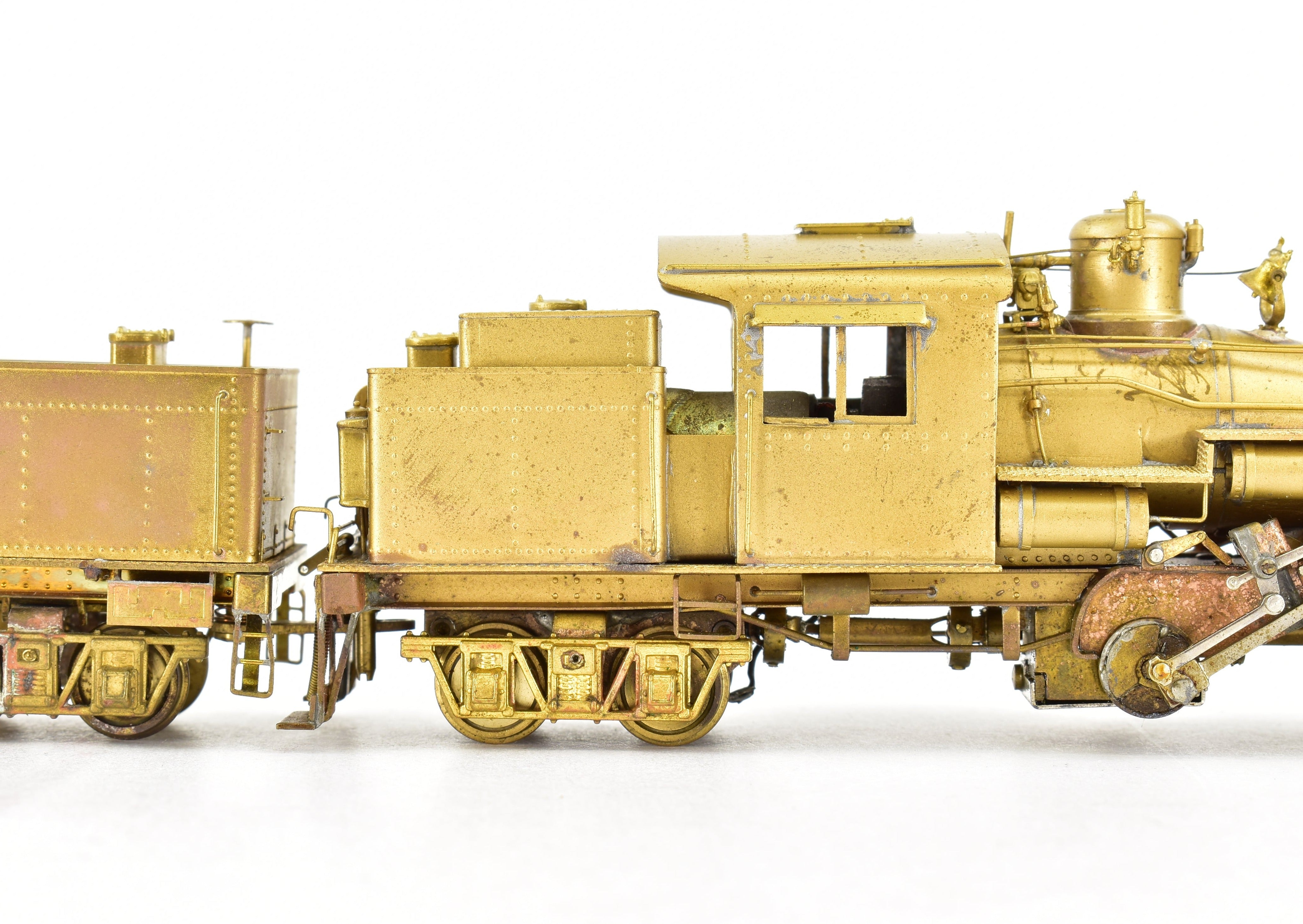 HO Scale Brass PFM - United Model of a 2 - Truck Logging Climax Geared Locomotive with an Additional Non - Geared Tender