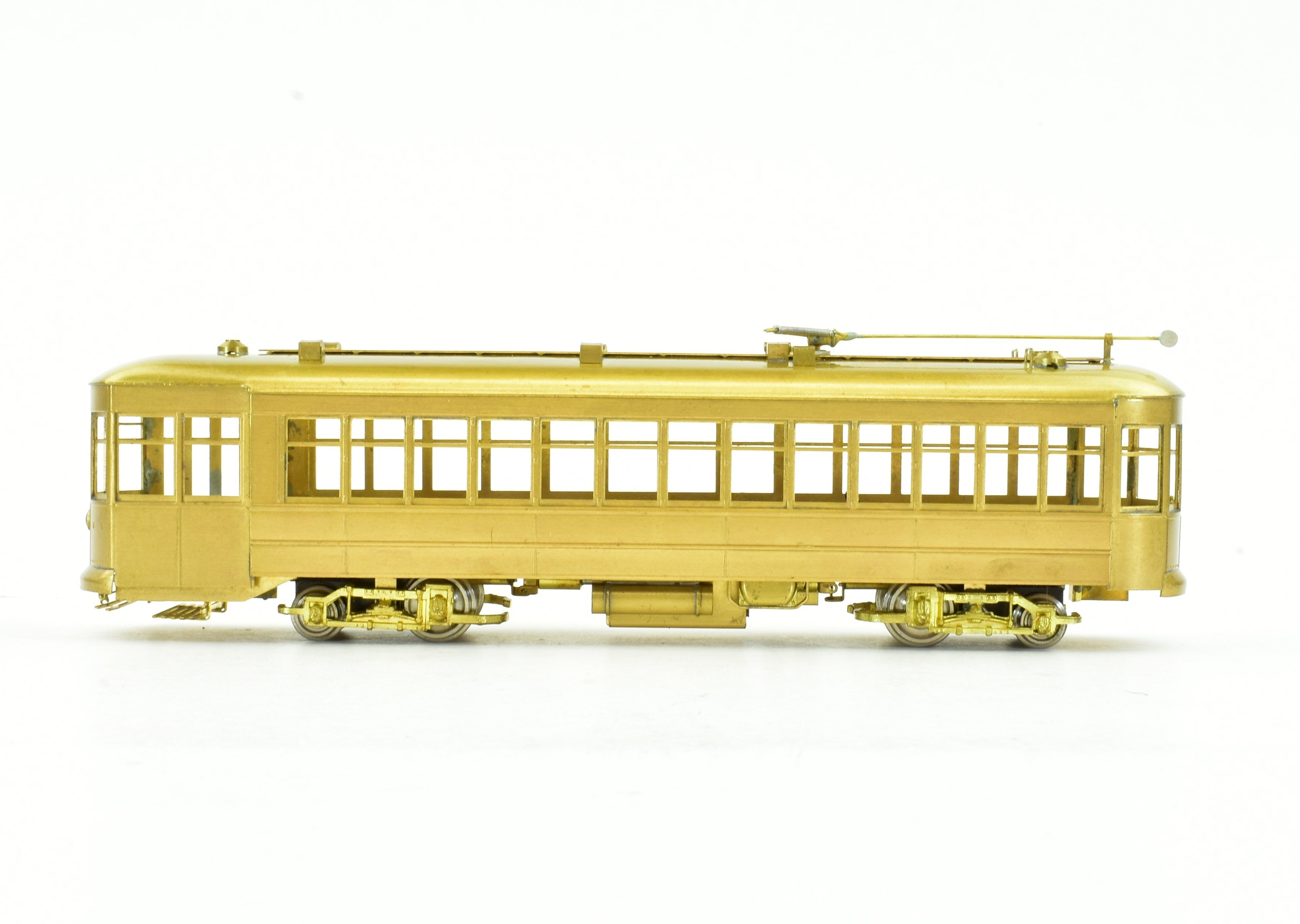 HO Scale Brass Model Train - MTS Imports CSL Chicago Surface Lines 5703 - 5827 Nearside Car for Model Railroading Enthusiasts
