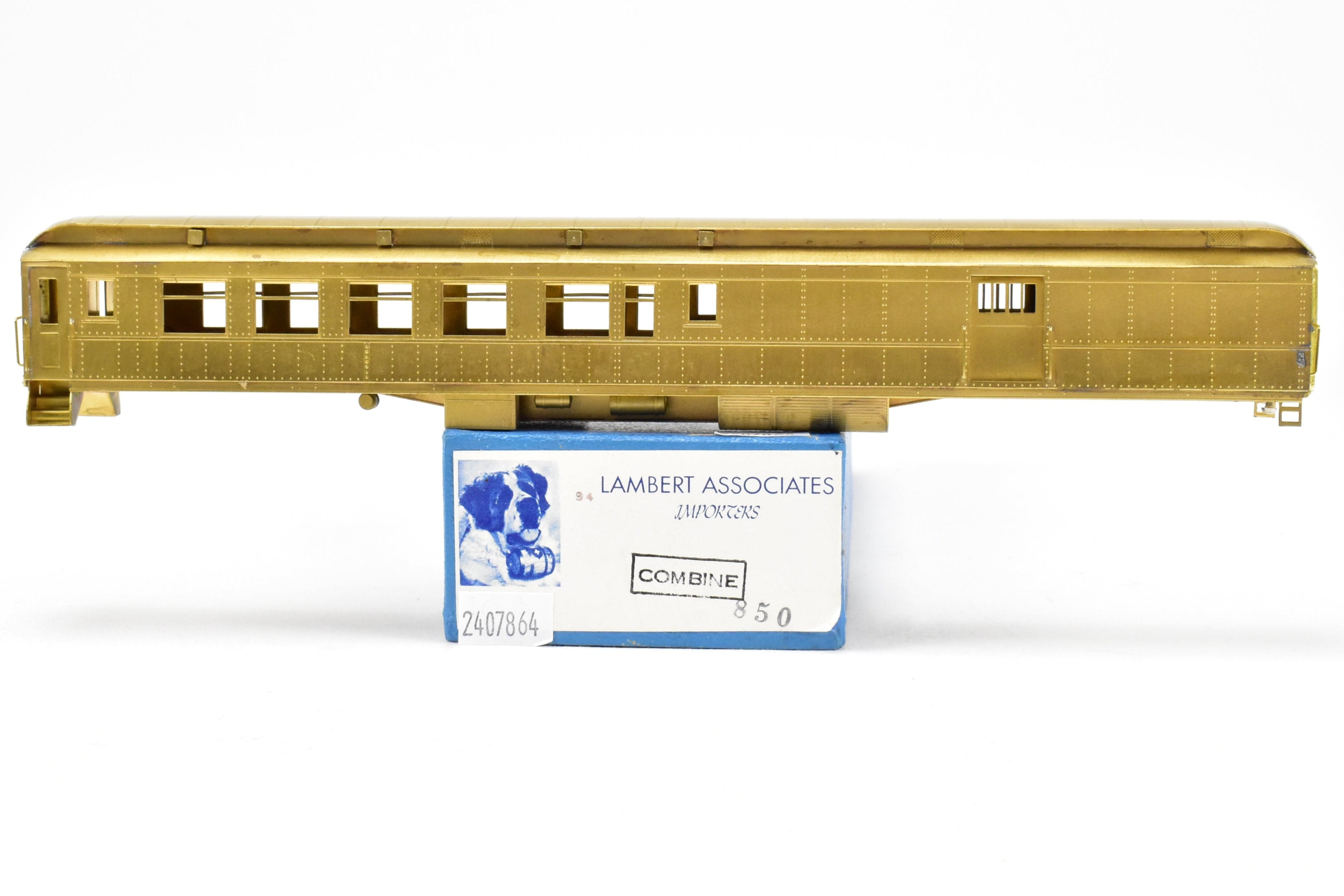 HO Scale Brass ATSF - Santa Fe Heavyweight Combine with Central Valley Trucks