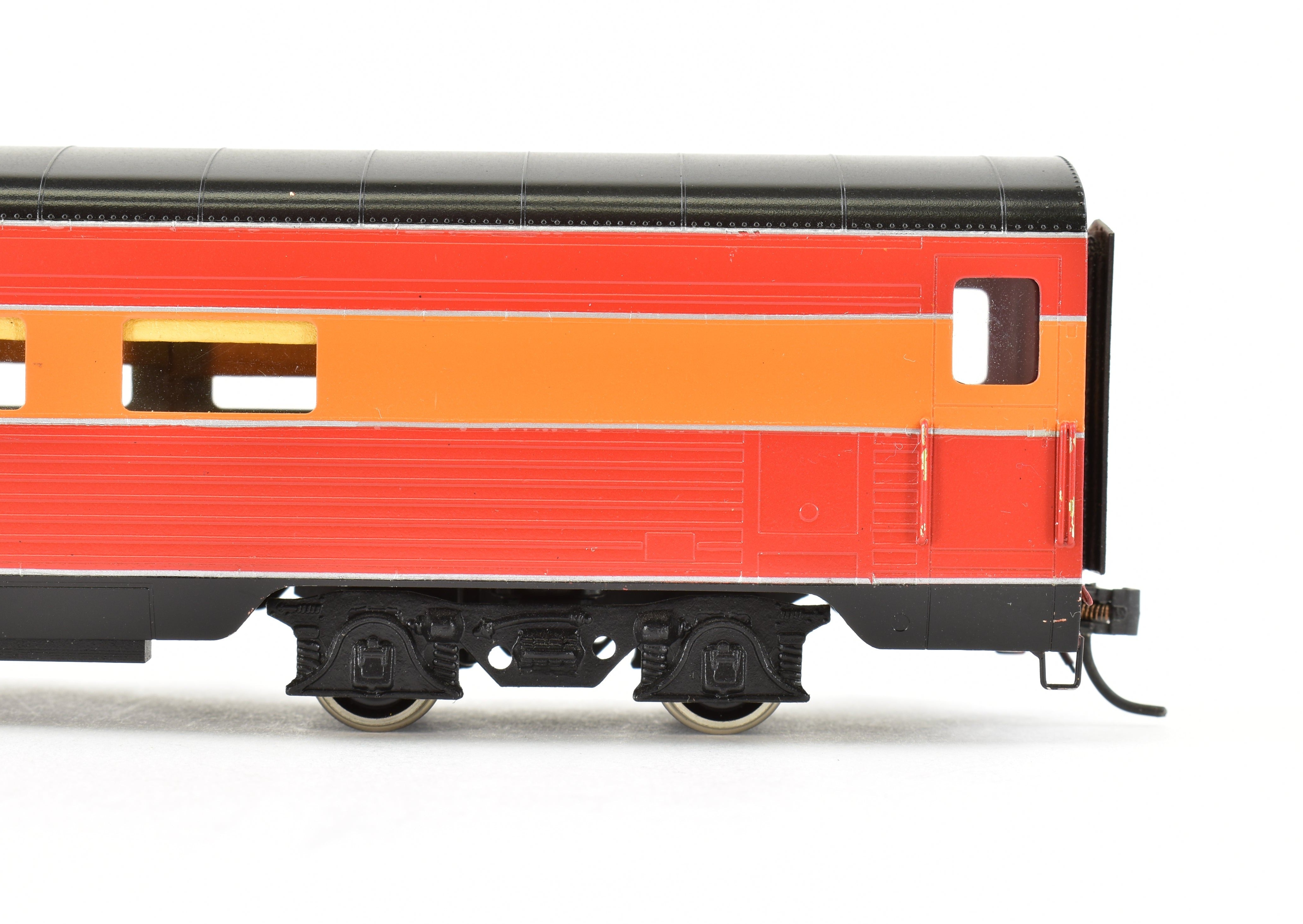 HO Scale Brass Soho Southern Pacific #3002 Custom Painted Parlor Car with Stateroom for Model Trains