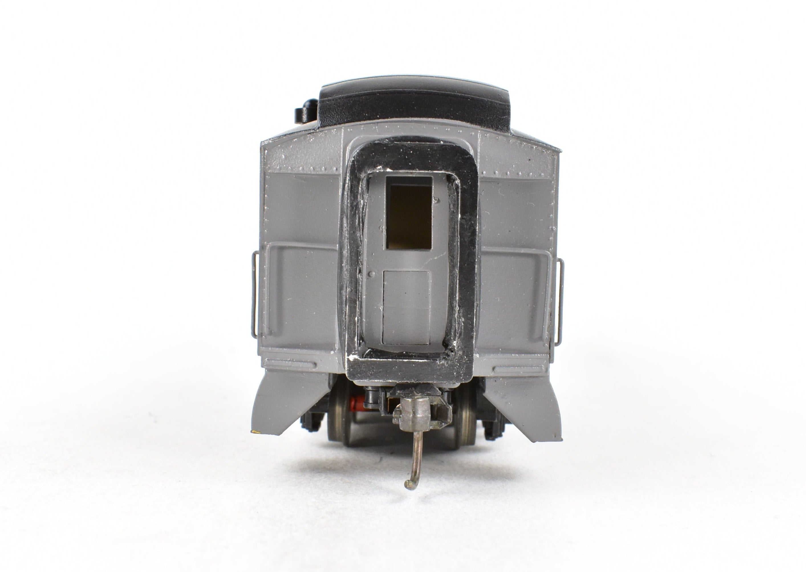 HO Scale Brass Lambert ATSF - Santa Fe Heavyweight Lounge Car CP No. 1367 TTG with Replacement Box and Central Valley Trucks for Model Railroads