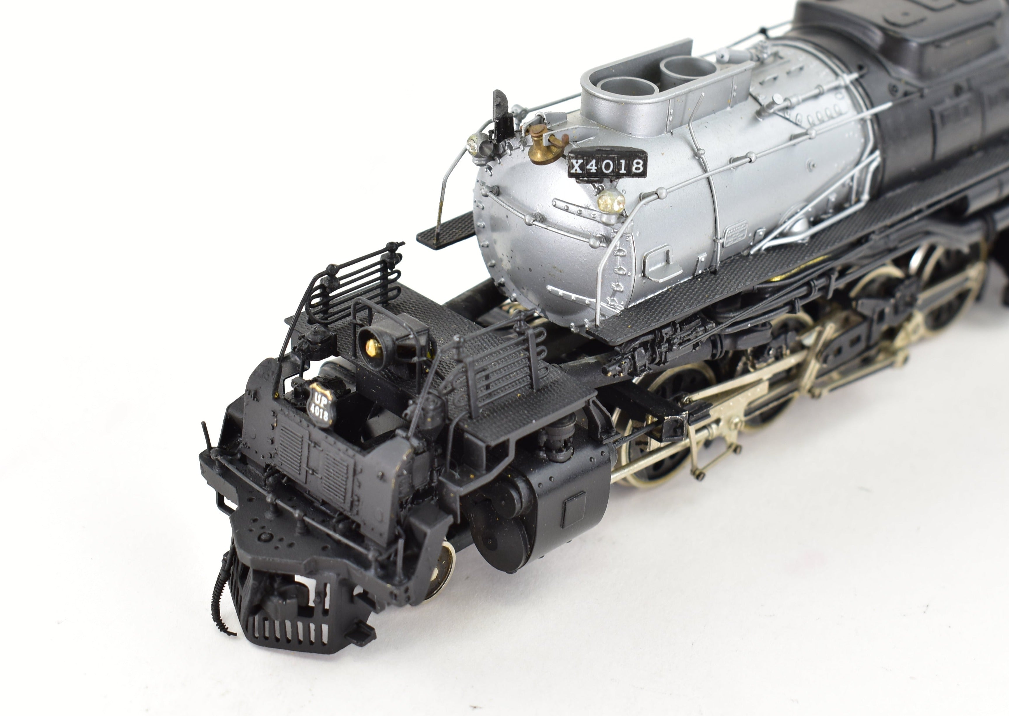 HO Scale Brass PFM - Tenshodo Union Pacific 4-8-8-4 Big Boy Crown Steam Locomotive with Signature Series Tender, Model No. 4018 from the 1969 Run