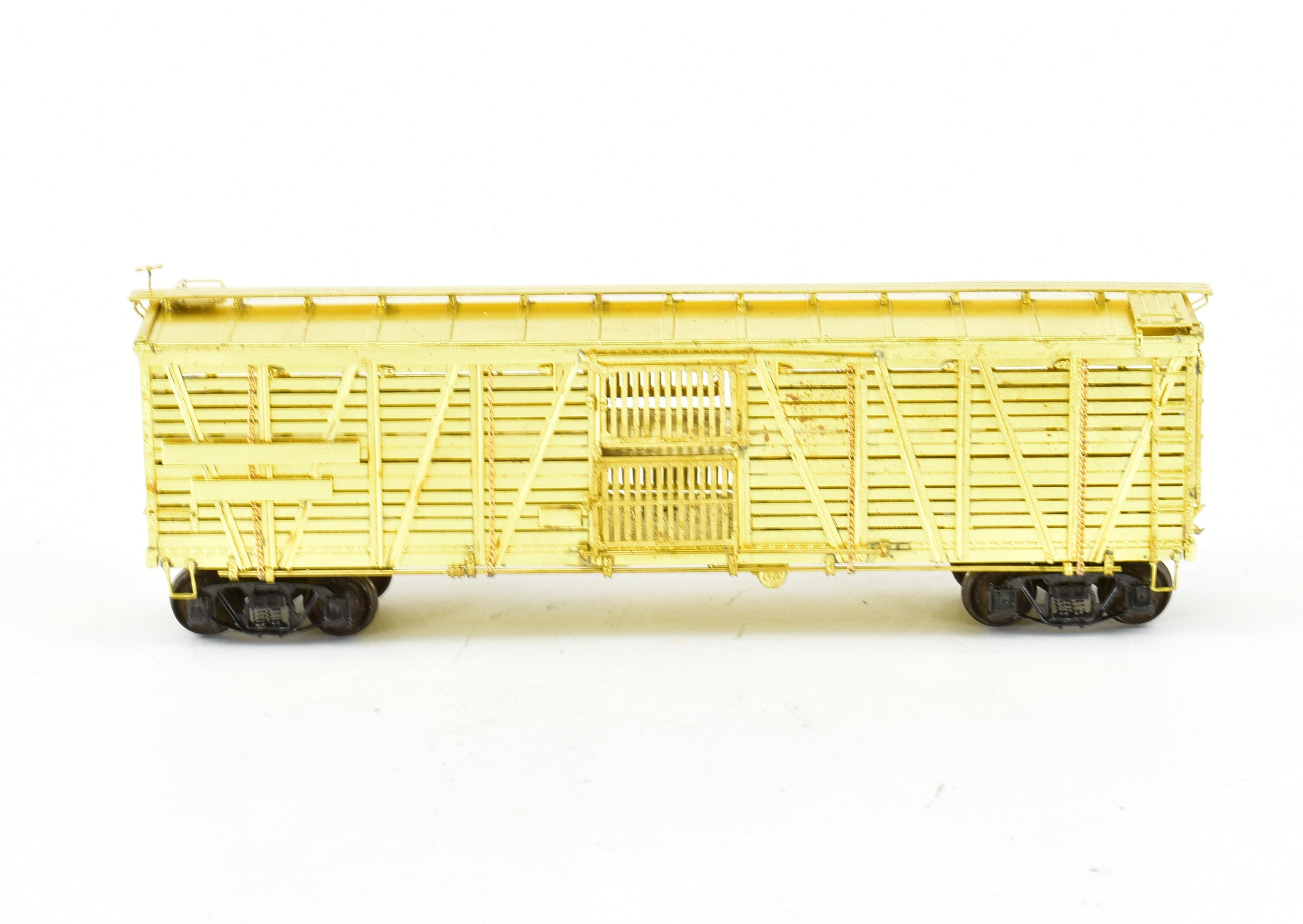 HO Scale Brass ATSF - Santa Fe Sk-Q Stock Car with Kadee Replacement Trucks