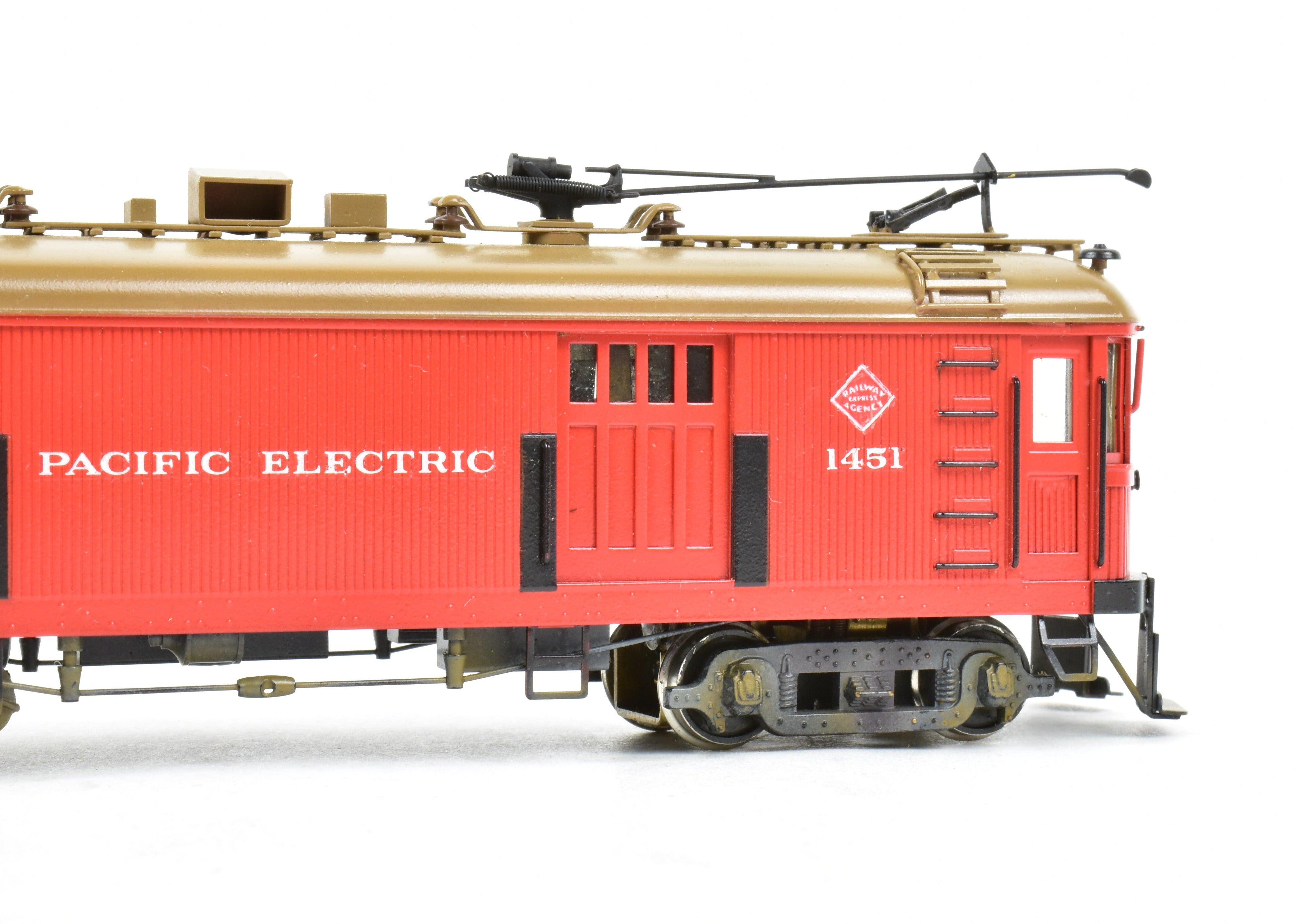 High - Quality Professionally Painted and Finished HO Scale Brass Suydam Pacific Electric Wood Box Motor Model