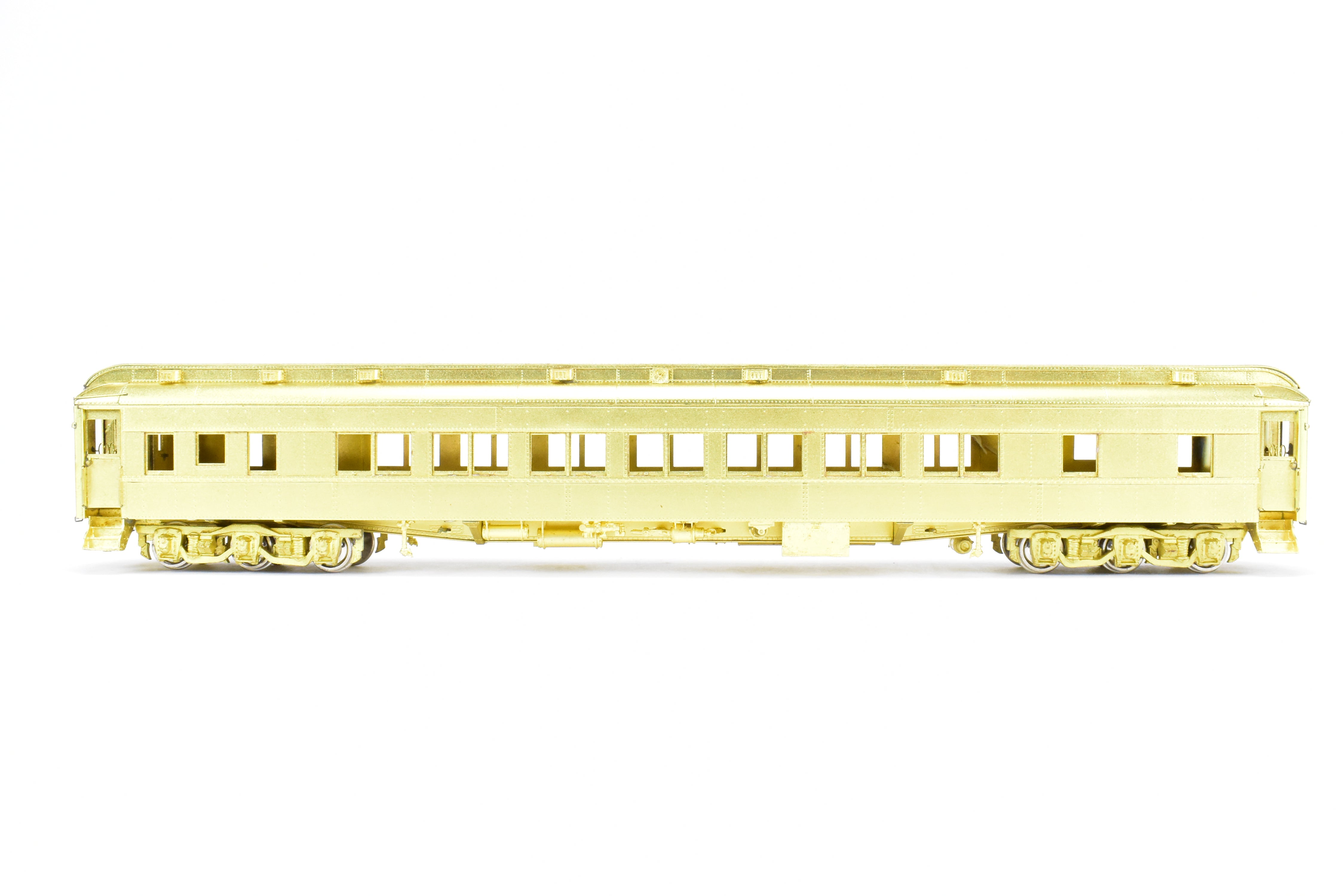 HO Brass Oriental Limited 14-Section Heavyweight Tourist Car without Air Conditioning