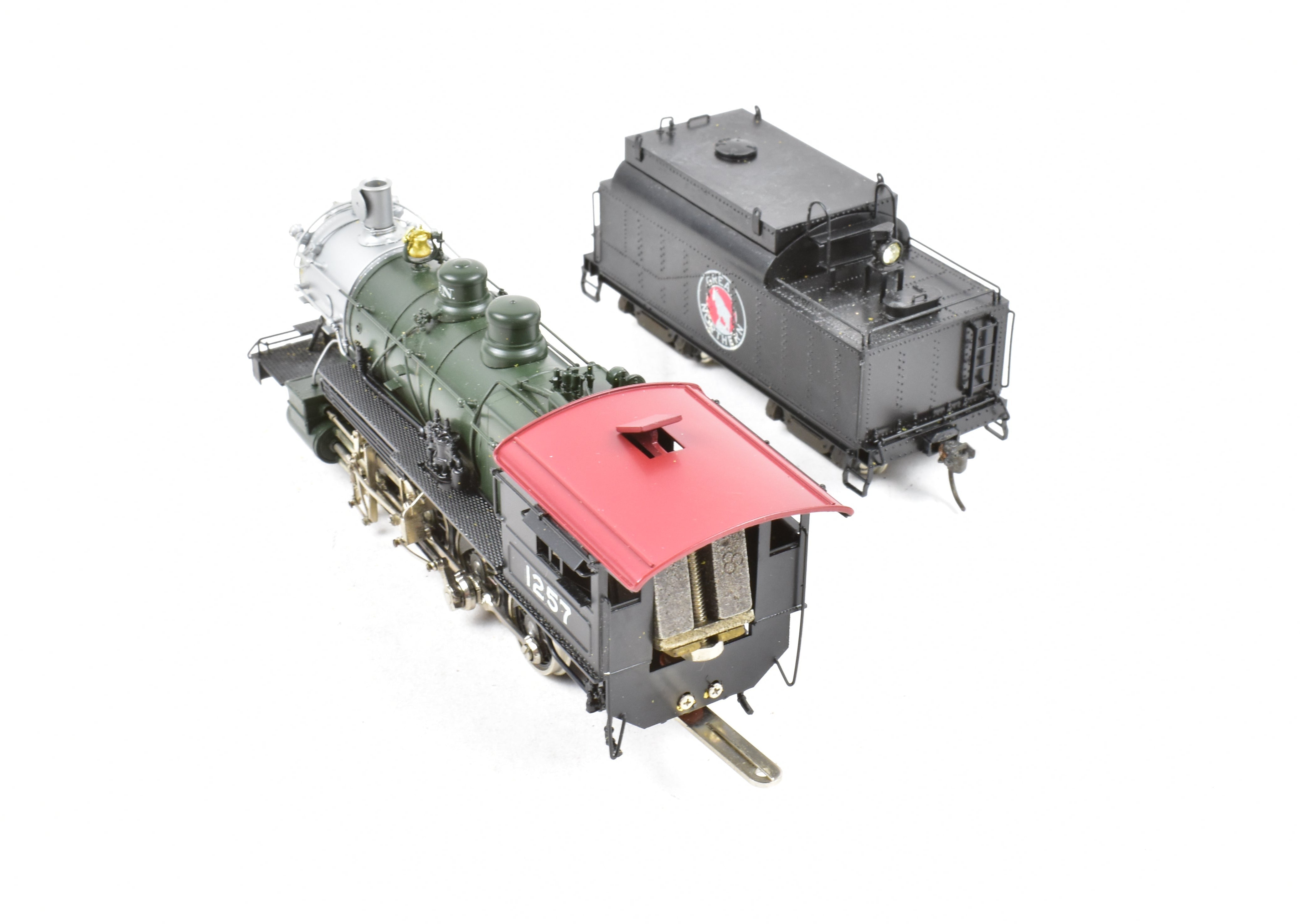 HO Scale Brass Model Train - PFM - Tenshodo GN Great Northern F8 Class 2-8-0 Factory Painted with Glacier Park Paint Scheme