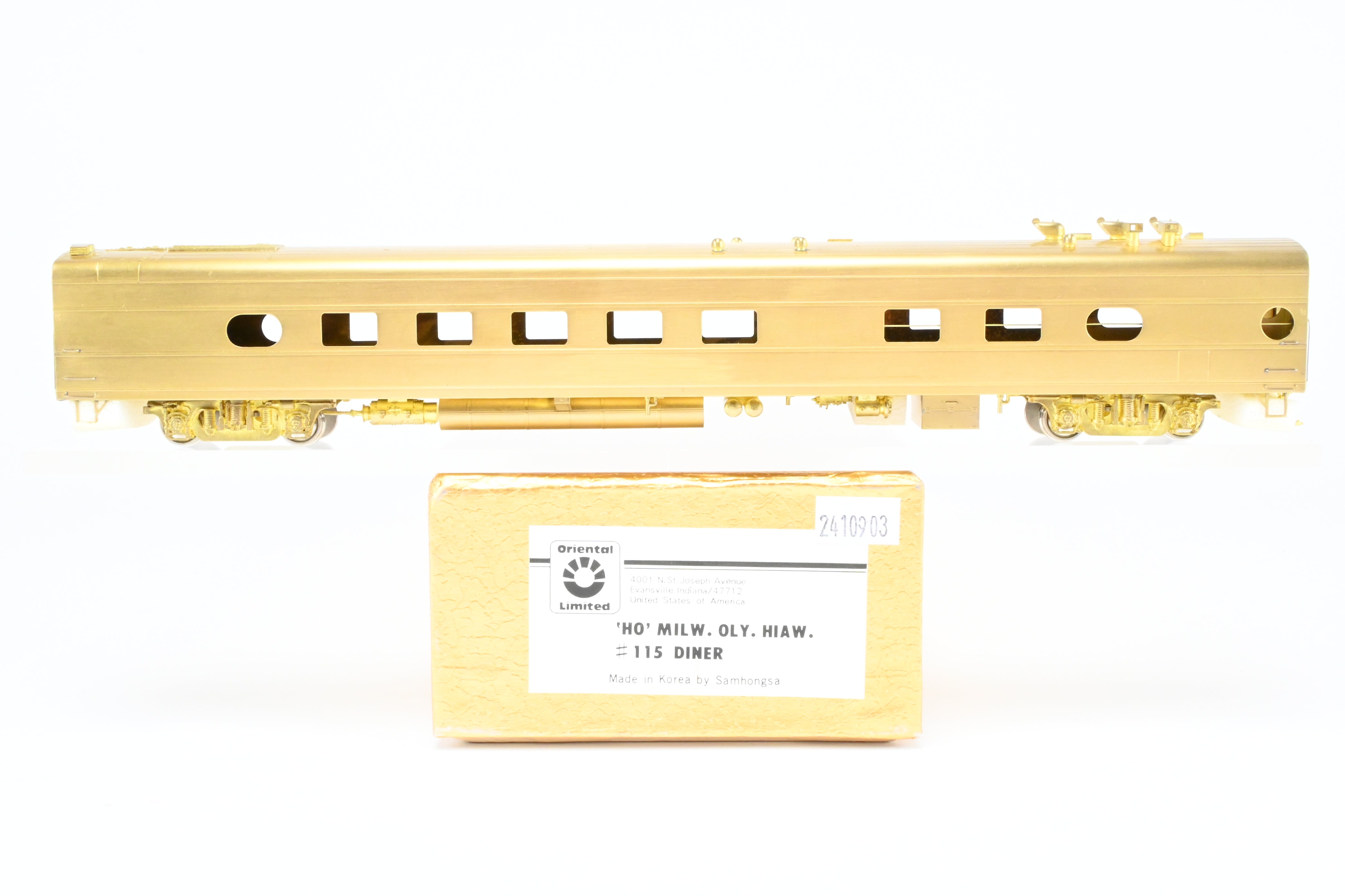 HO Scale Brass Oriental Limited Milwaukee Road Olympian Hiawatha #115 Like-New Diner