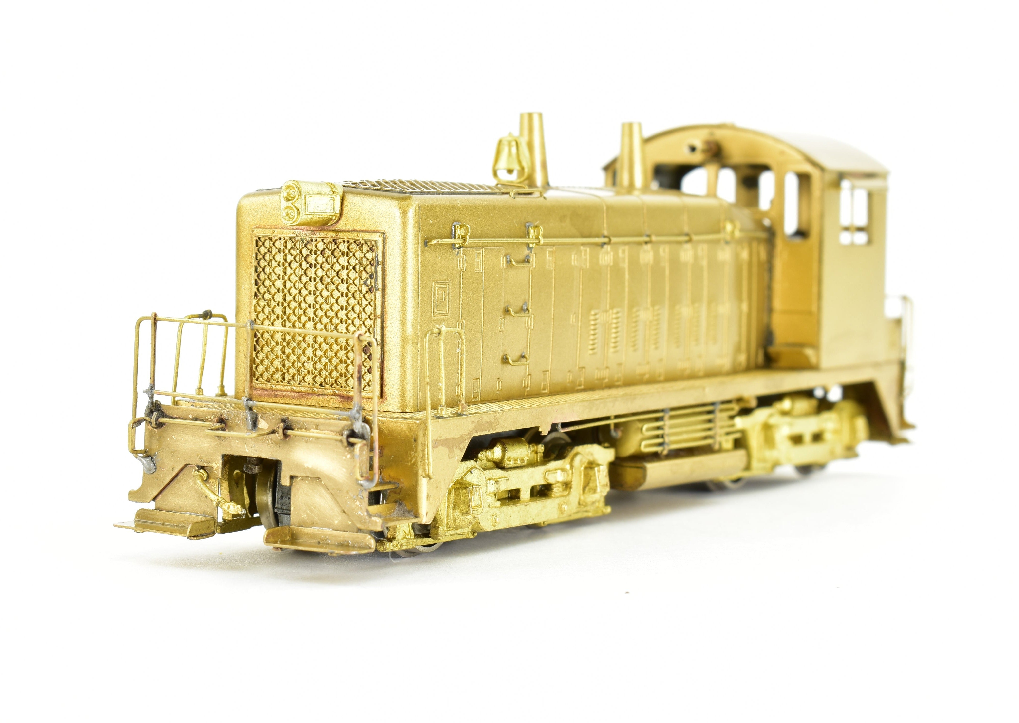 1980 HO Brass Oriental Limited EMD SW9 Switcher with Spare Parts, AS-IS