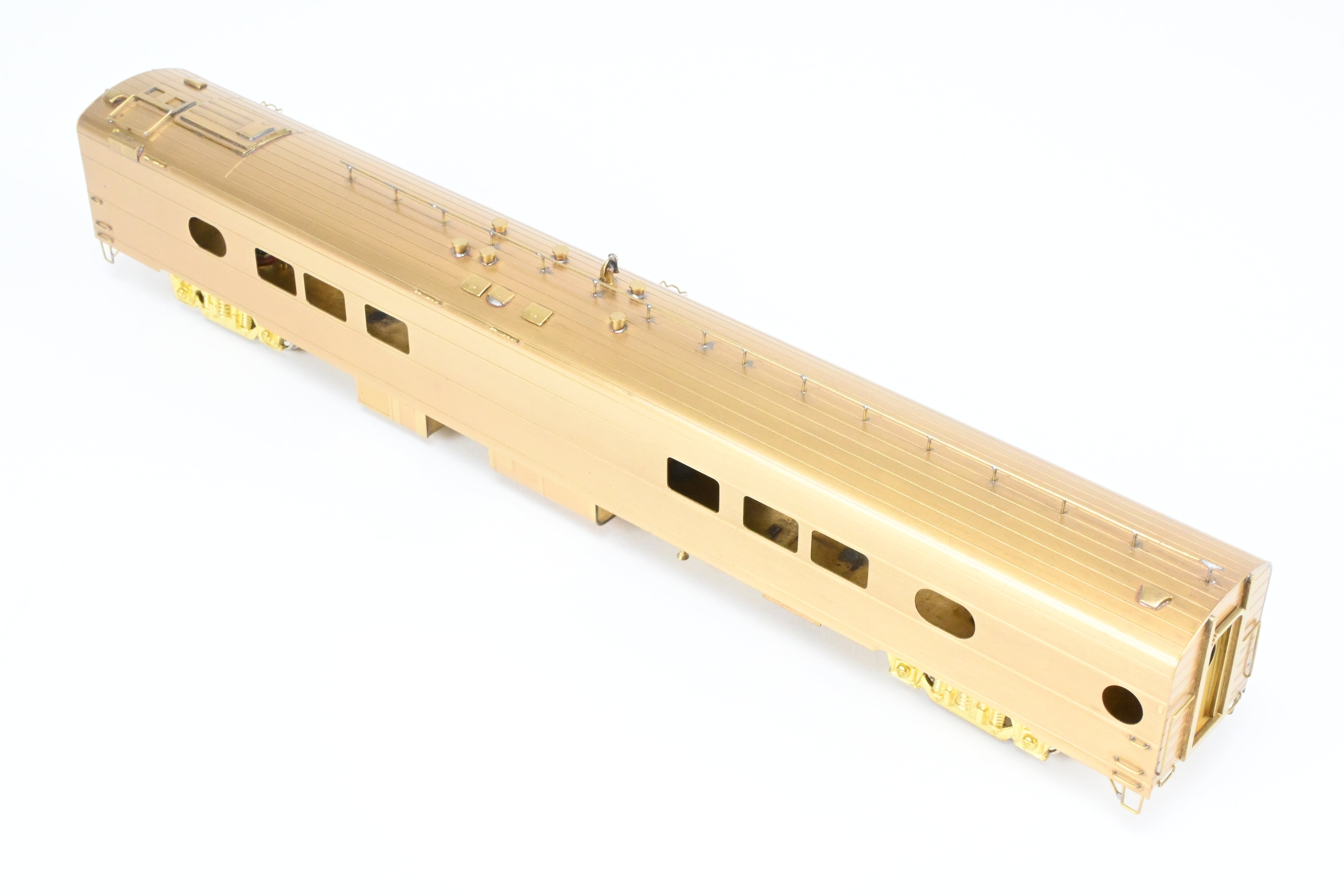 High - Quality HO Scale Brass Soho Model of Milwaukee Road #172 Coffee Shop Tap Lounge
