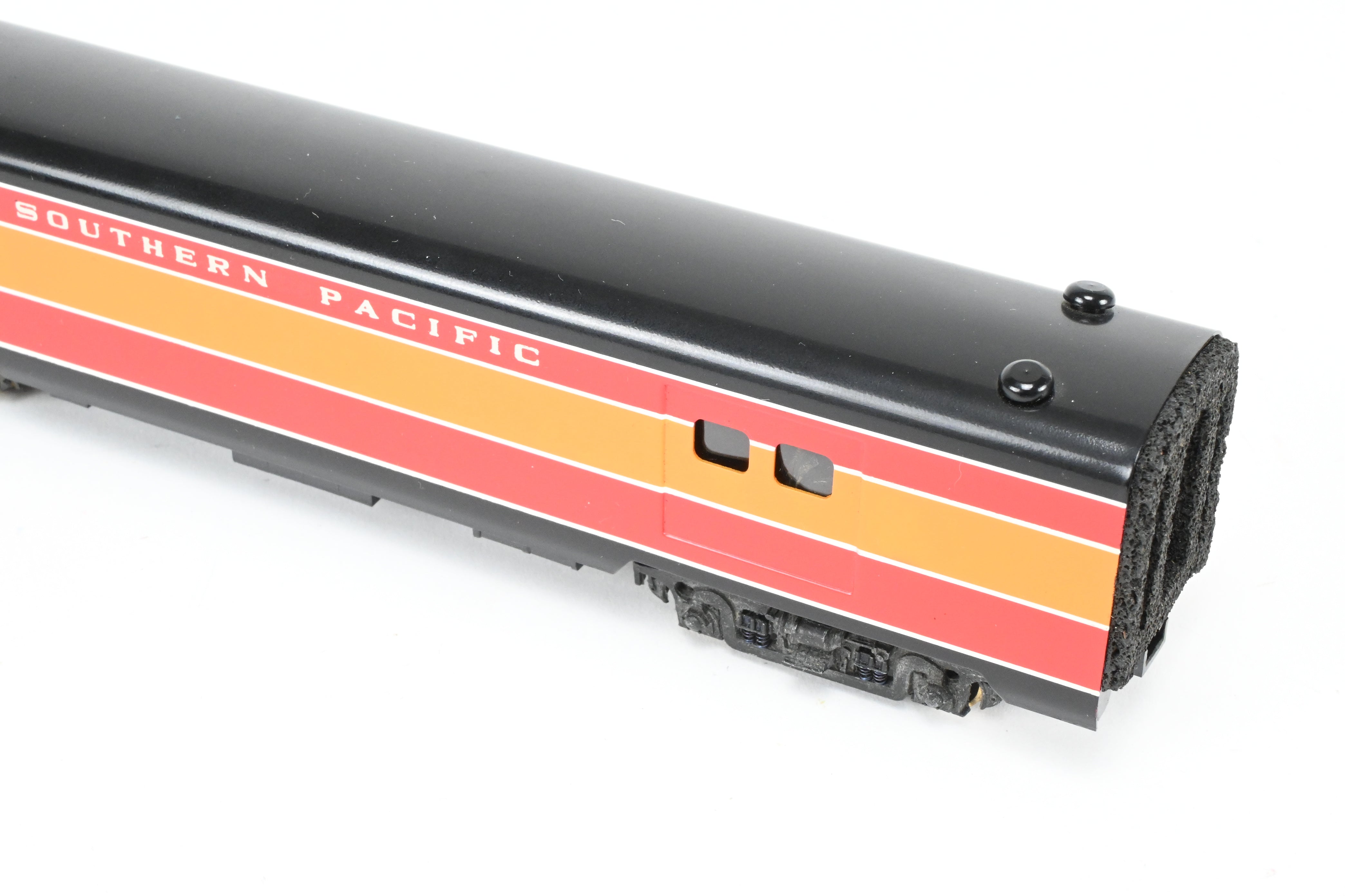 HO Scale Brass PFM Model Train - Tenshodo SP Brand Southern Pacific Baggage Flush Side Factory Painted Daylight Shorty Cars