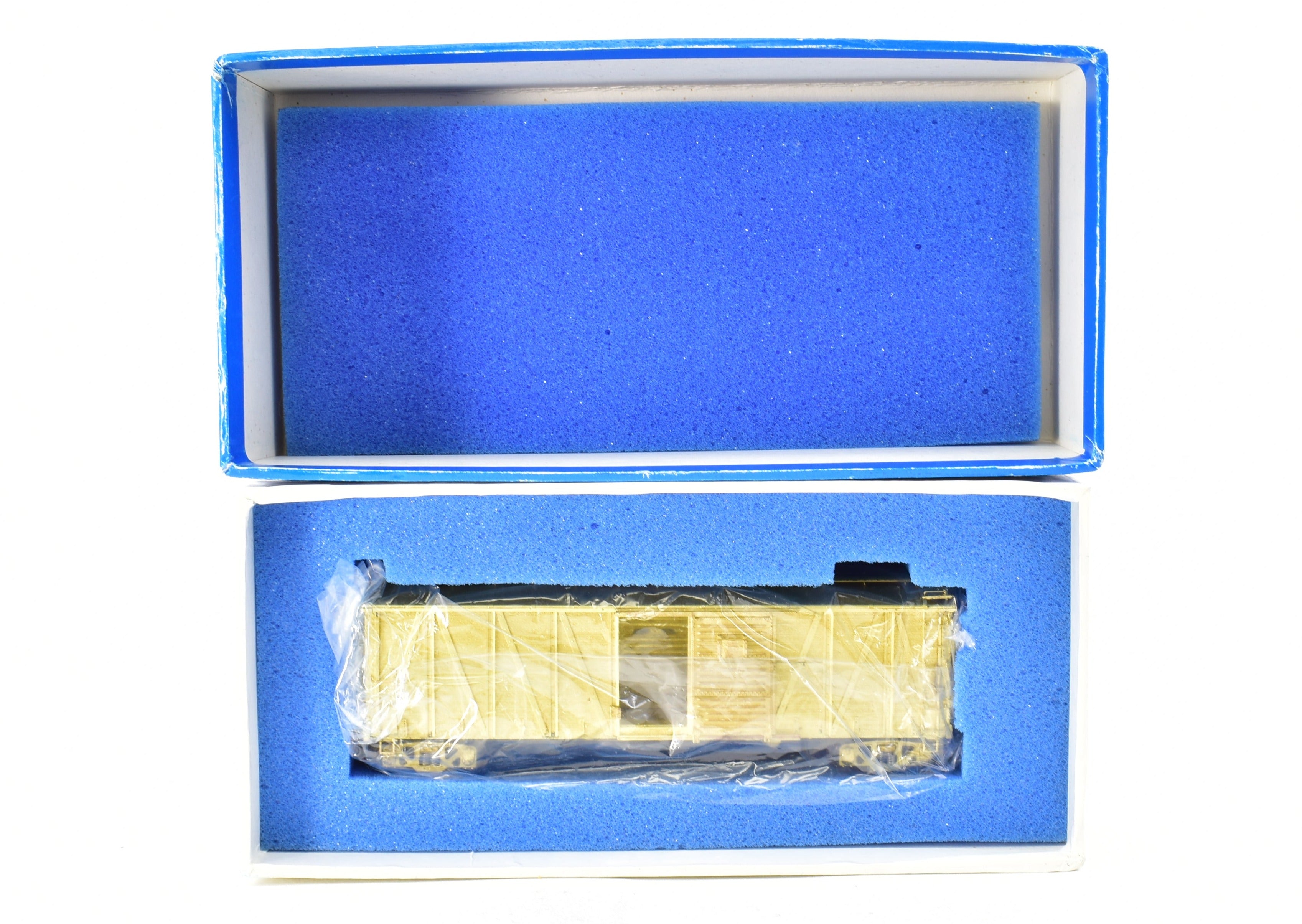 HO Scale Brass Model of Pecos River Brass ATSF - Santa Fe Bx - 6 Boxcar Without Side Panels