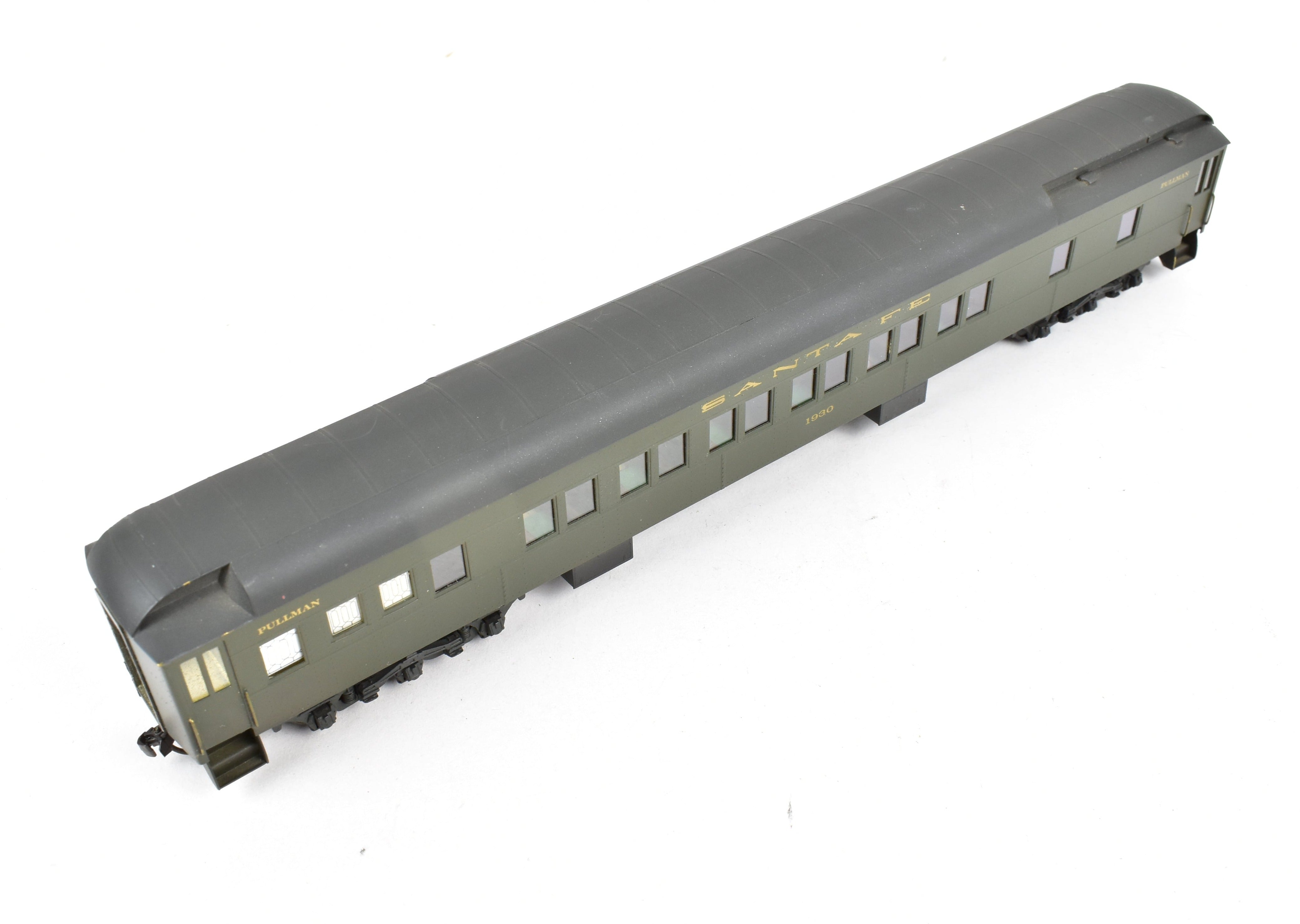 HO Scale Brass Lambert ATSF Santa Fe Heavyweight 12-Section Sleeper Model