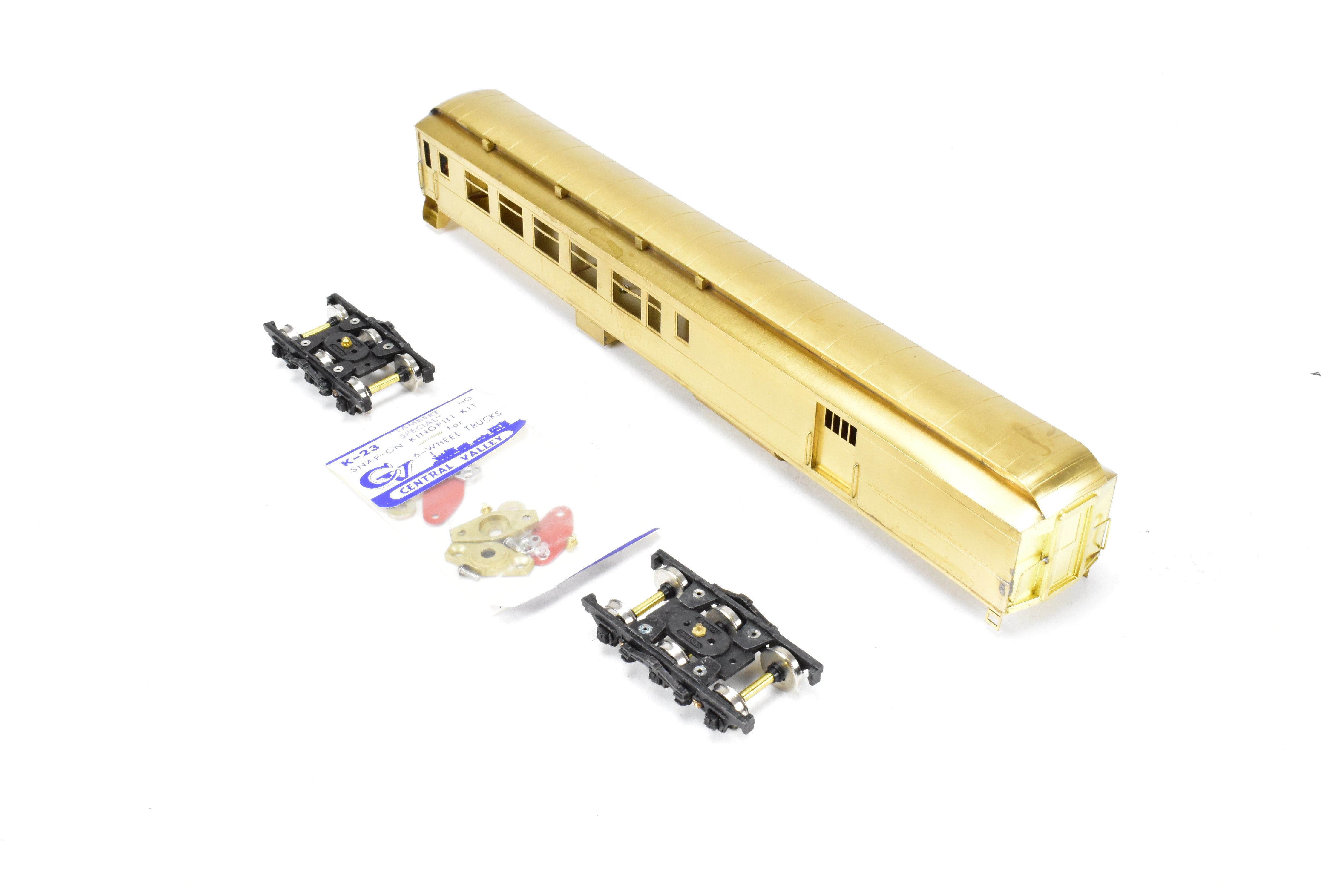 HO Scale Brass ATSF - Santa Fe Heavyweight Combine with Central Valley Trucks