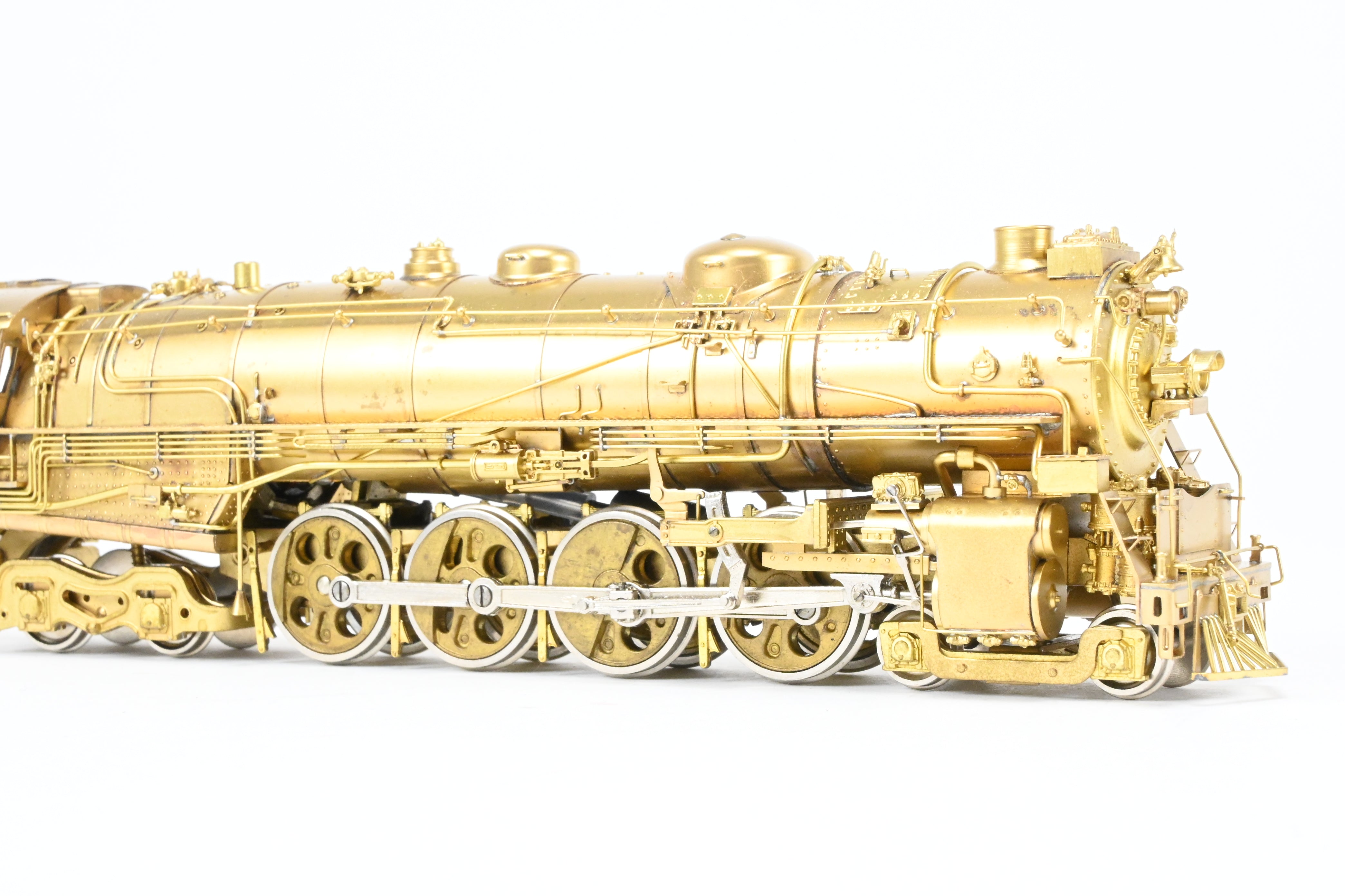HO Scale Brass PFM Model Train - Fujiyama - Chicago & North Western Class H - 1 4 - 8 - 4 Steam Locomotive with ReBoxx Replacement Box